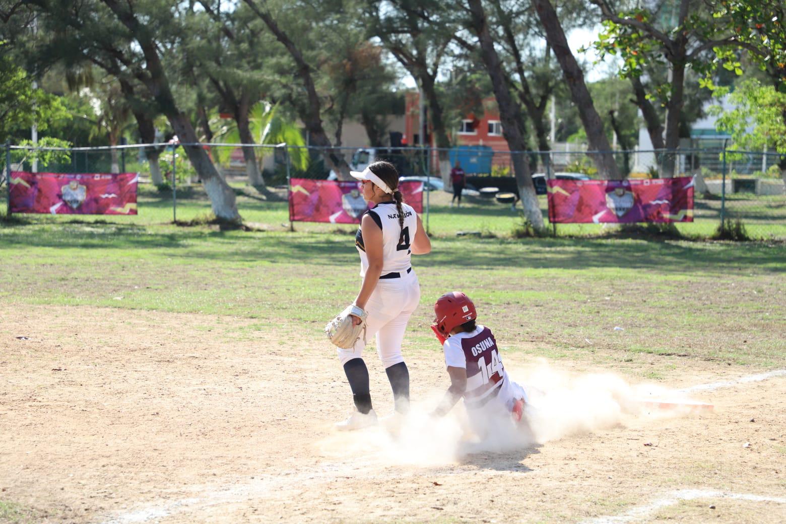 $!Va Sinaloa por la medalla de oro en softbol de los Nacionales Conade