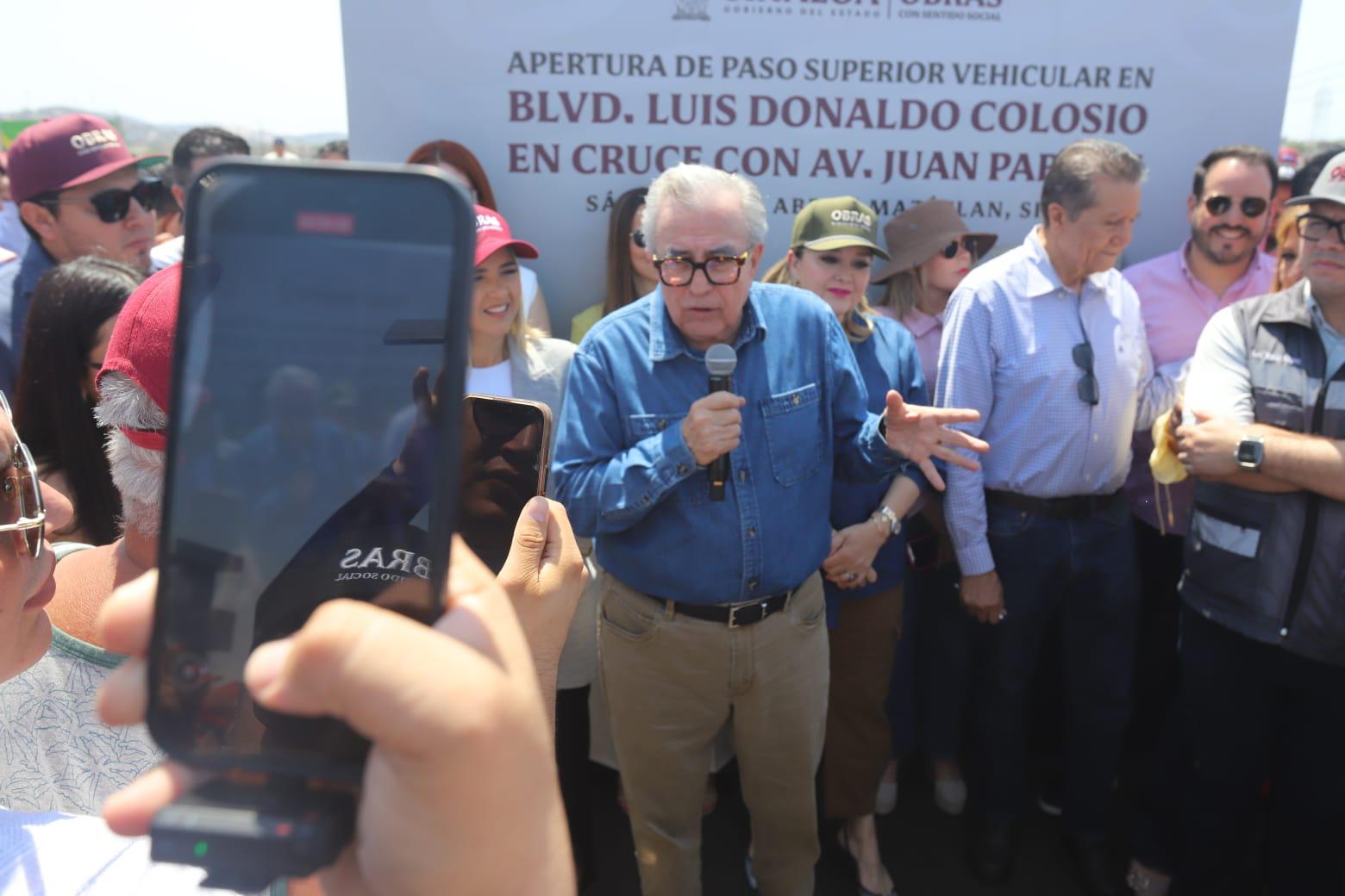 $!Gobernador da apertura parcial al Paso Superior de Libramiento Colosio