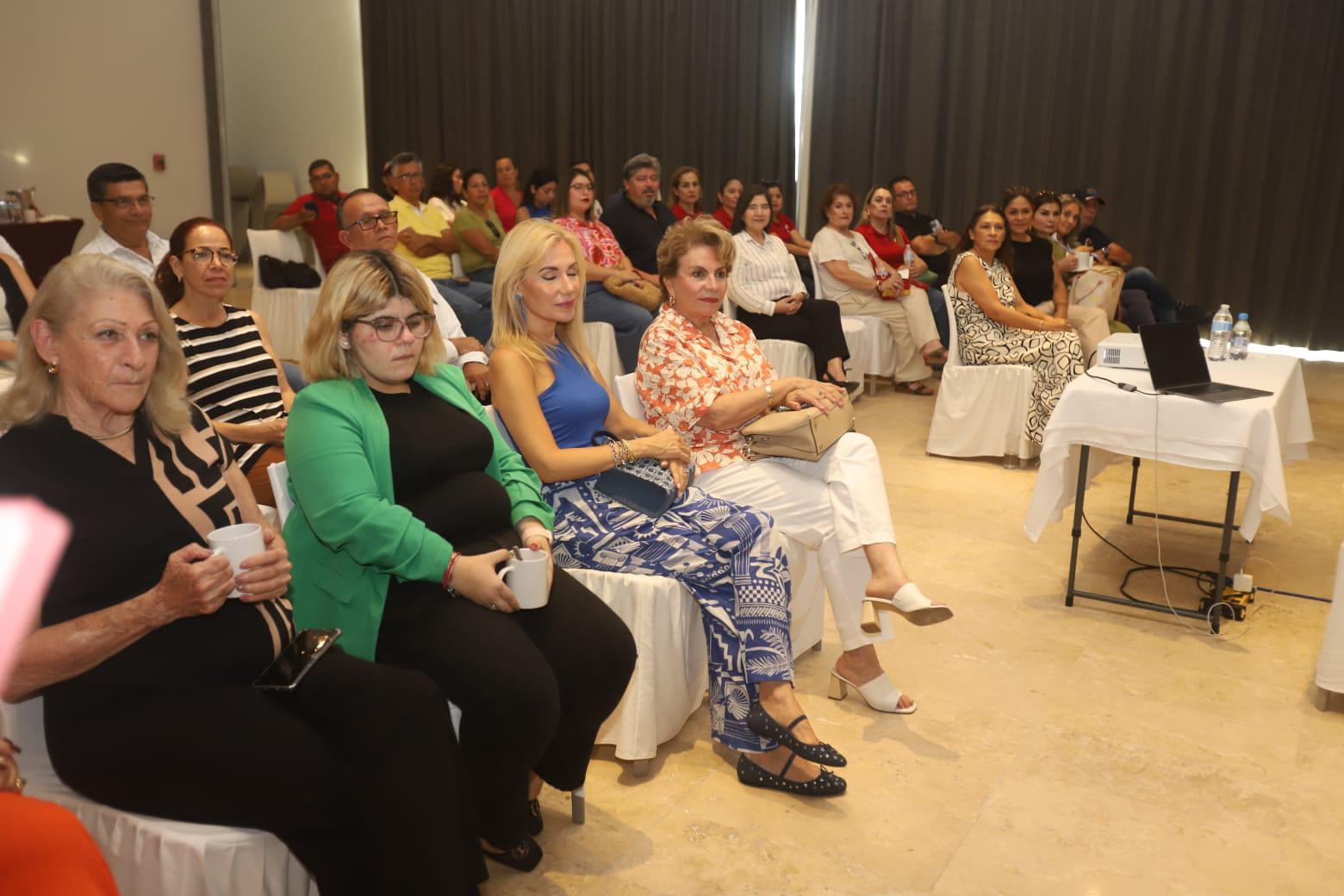 $!Abordan ICAMI y Datemex los retos a enfrentar en las empresas familiares