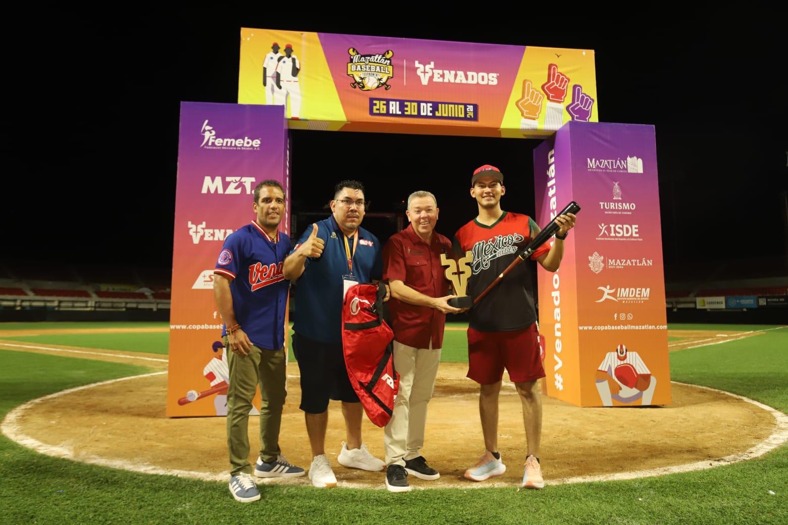 $!Cantan playball en Mazatlán Tournament-Venados 2024