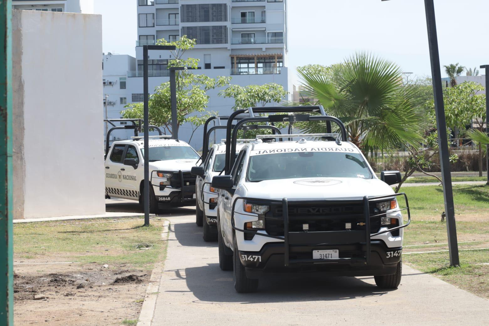 $!Elementos de la Guardia Nacional se alojan en espacio del Parque Central de Mazatlán