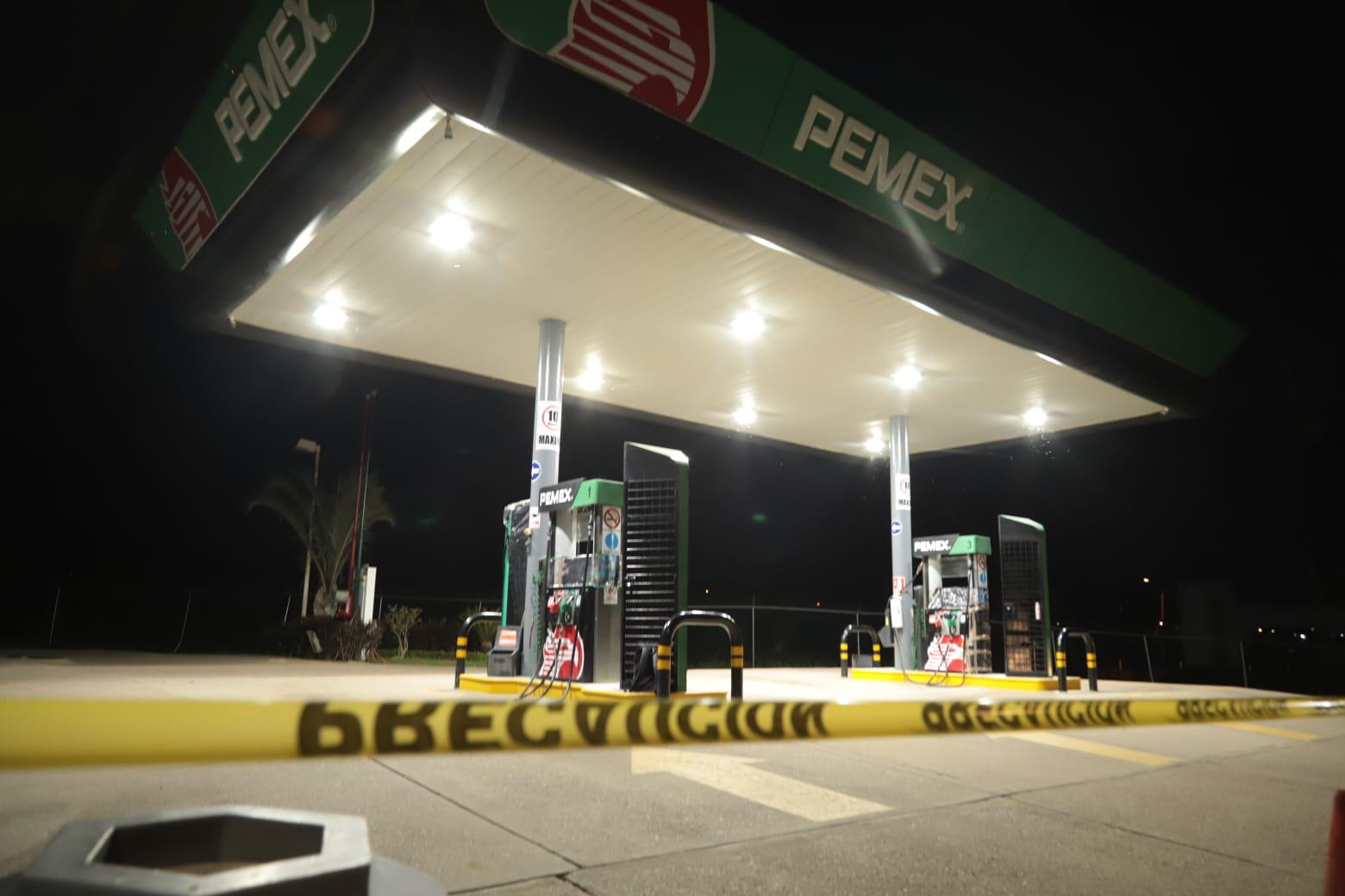 $!Clausura Profeco dos gasolineras en Mazatlán por irregularidades en las bombas
