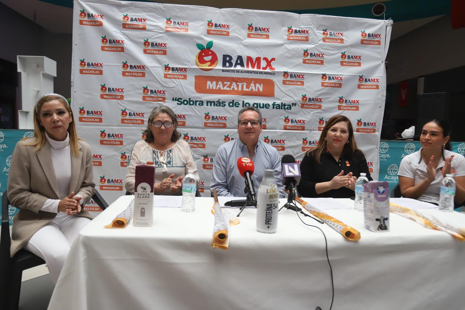 $!Arranca en Mazatlán campaña Bigotes de Leche del Banco de Alimentos