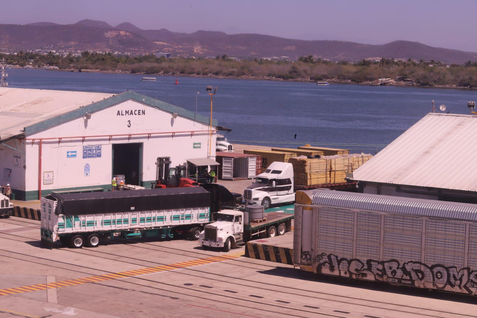 $!Movimiento de carga en puerto de Mazatlán aumenta 10% durante 2025
