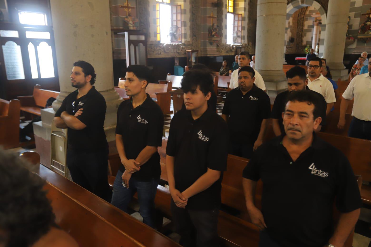 $!Datemex ha podido mantenerse sólido informando de manera clara y veraz: Padre Adán Pazos