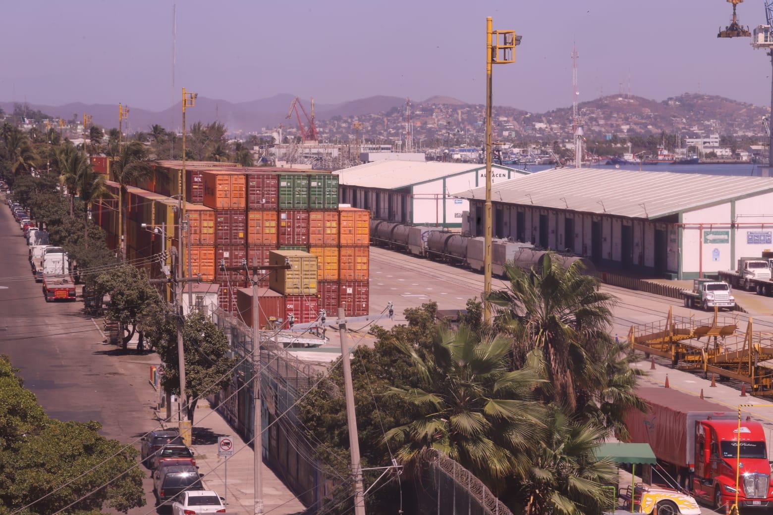 $!Movimiento de carga en puerto de Mazatlán aumenta 10% durante 2025