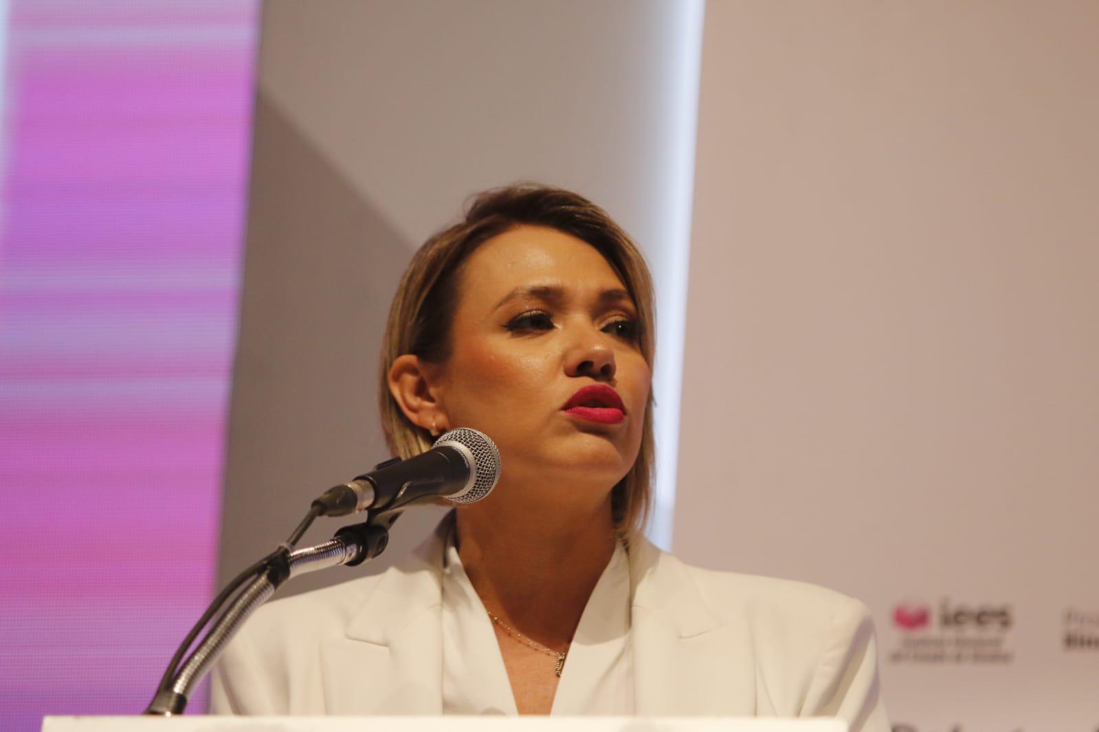 $!Debate por Alcaldía de Culiacán: descontrol en el público y un poco de propuestas