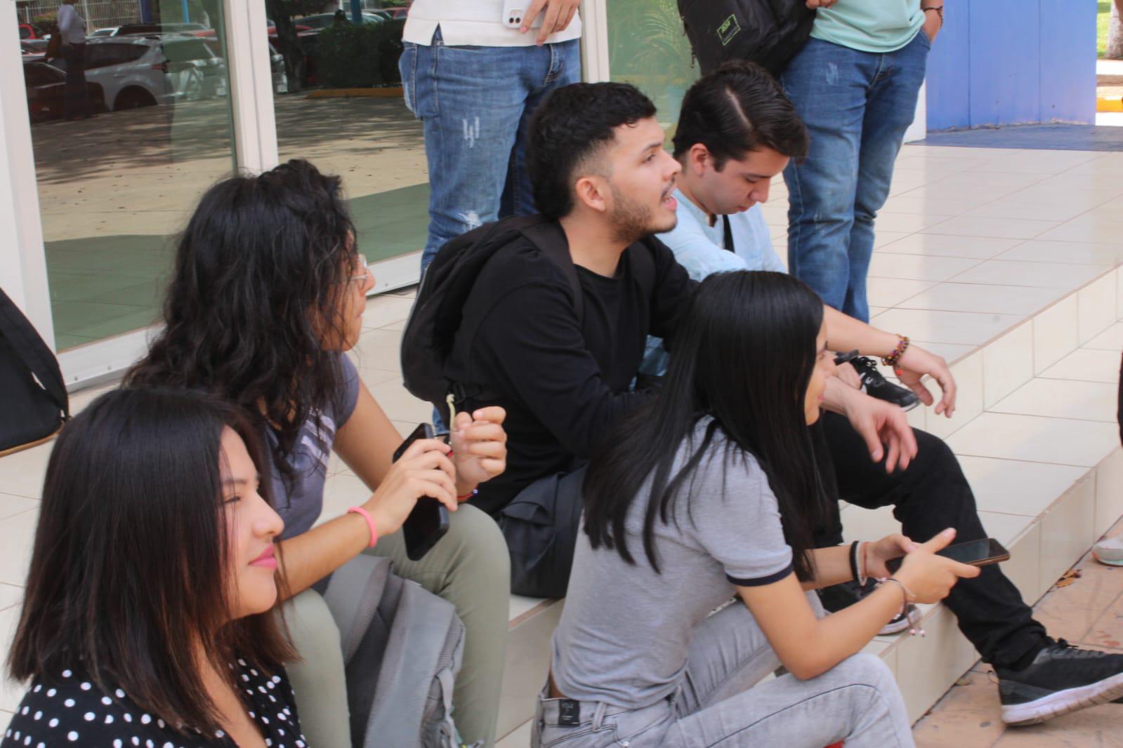 $!Estudiantes de intercambio denuncian que la UAS no ha pagado la beca que cubre sus gastos de hospedaje