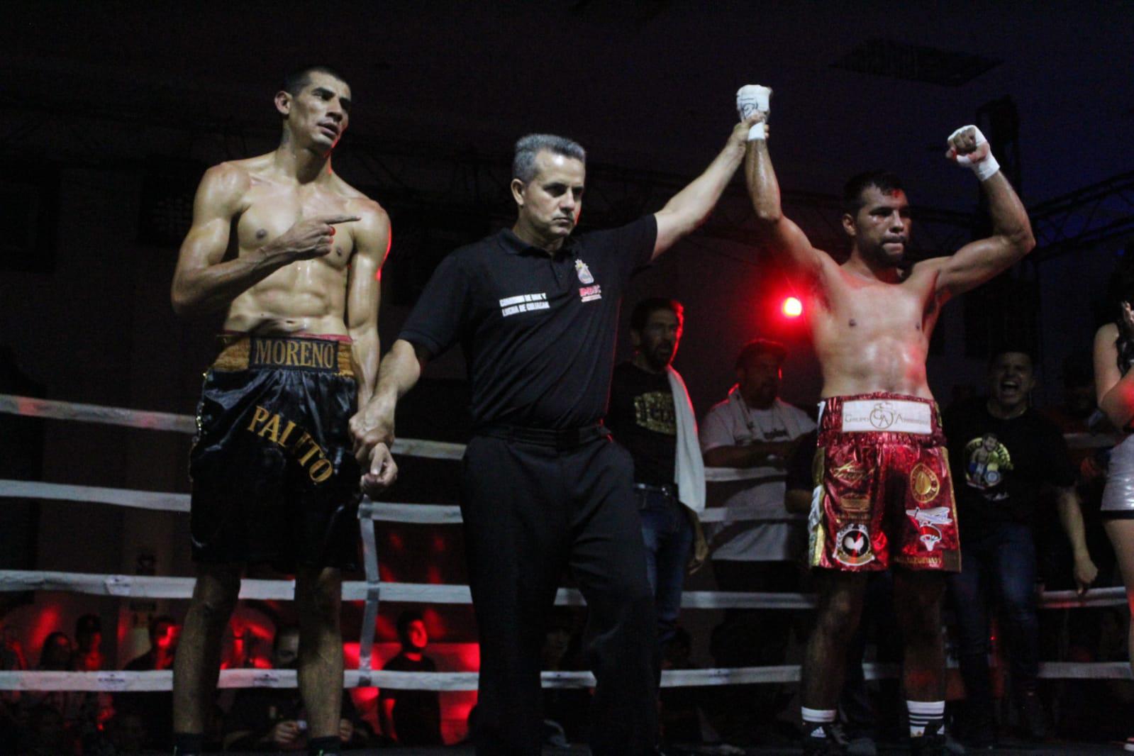 $!‘Balita’ López se impone en la pelea estelar