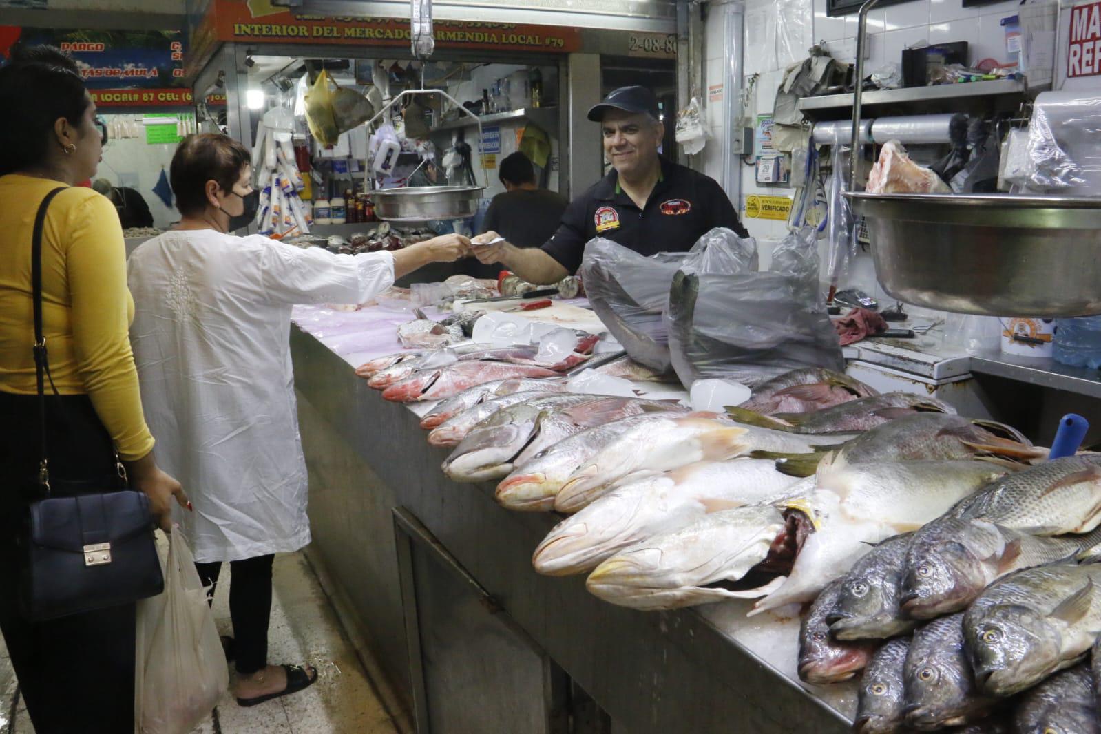 $!Ventas ‘tranquilas’ en pescados y mariscos a pesar del inicio de la Cuaresma