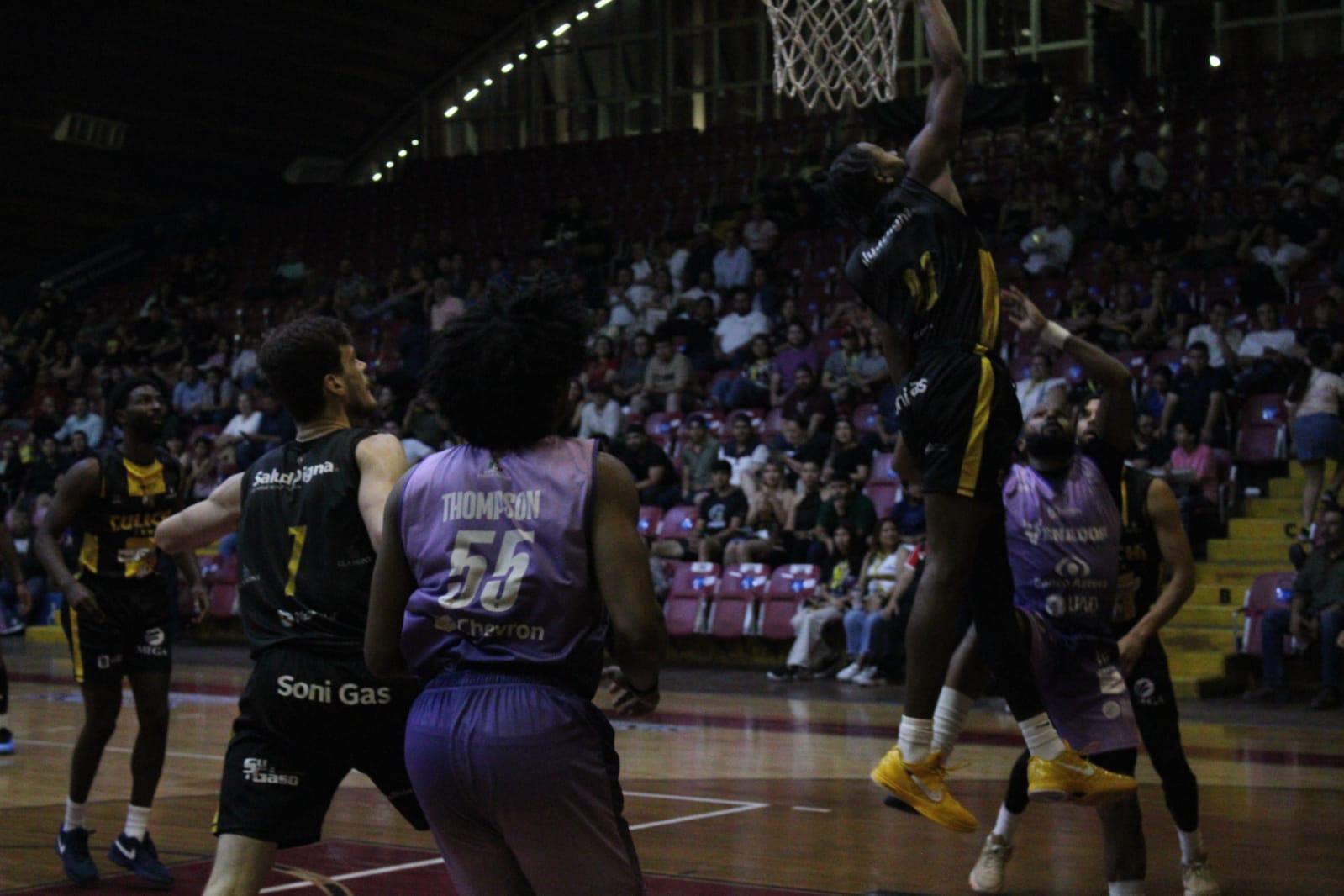 $!Caballeros de Culiacán iguala el Clásico Sinaloense en el cierre de la primera vuelta