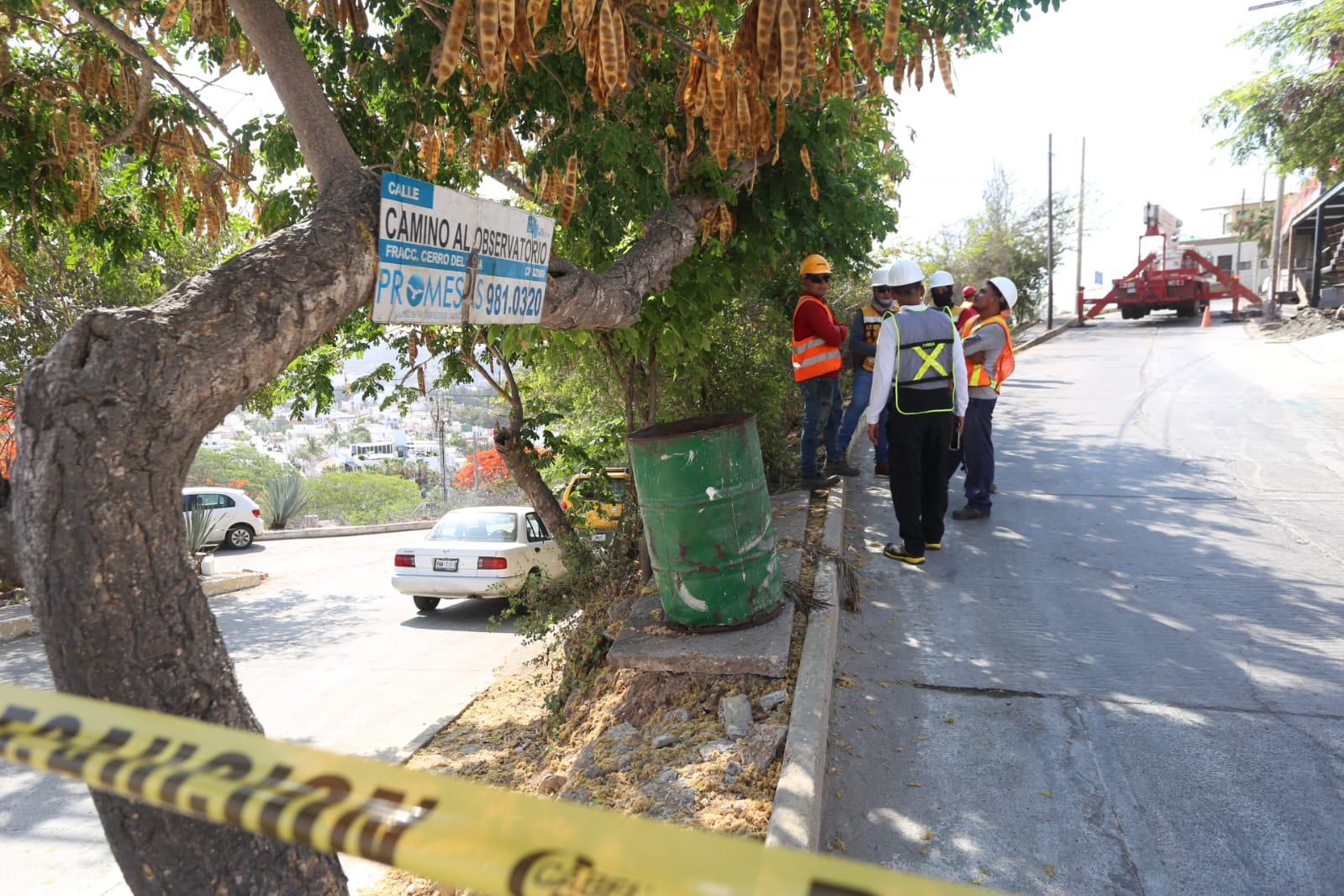 $!Vuelven a manifestarse vecinos del Cerro del Vigía en contra de torre de condominios