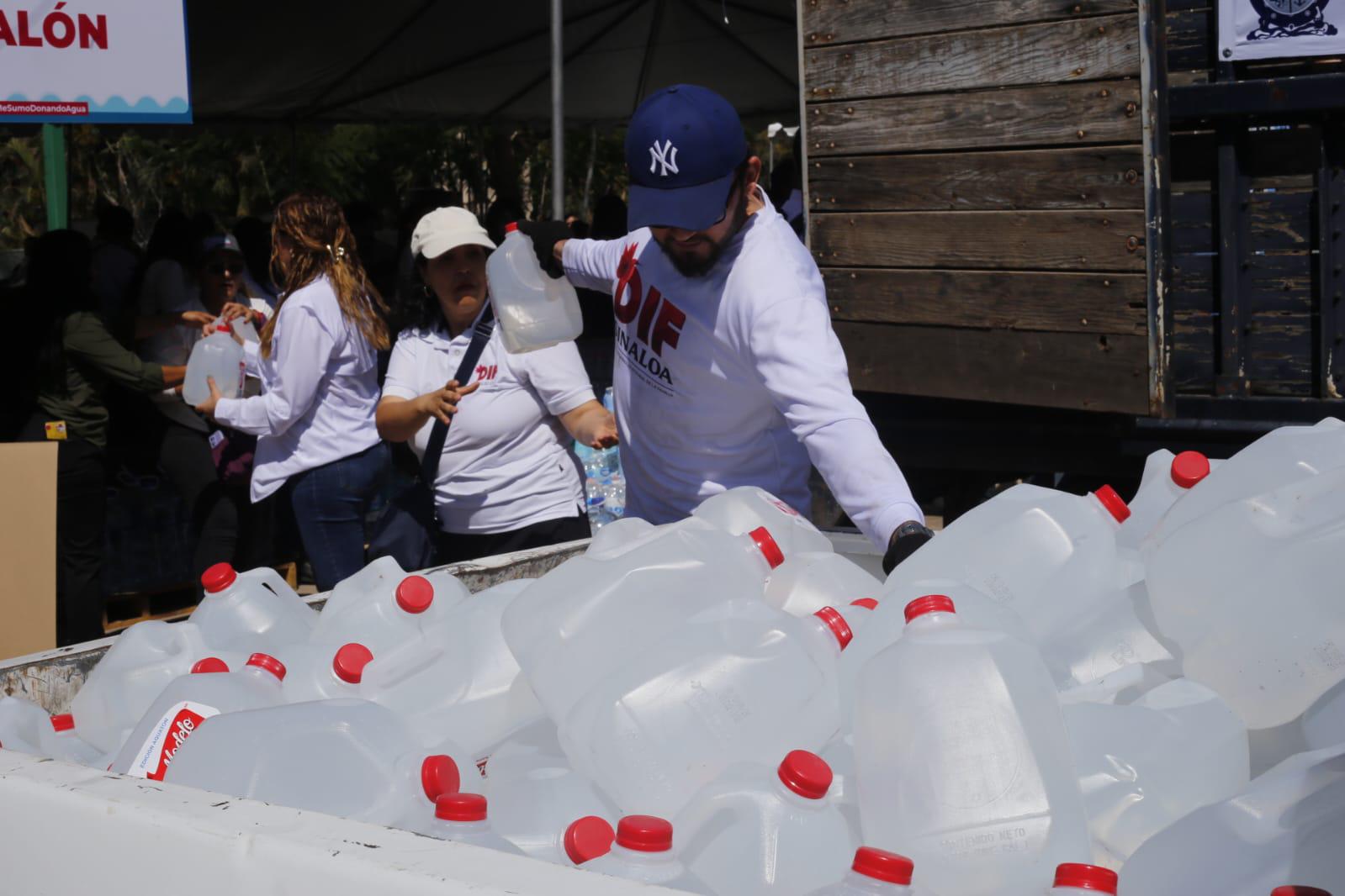 $!Por cuarto año consecutivo, Gobierno de Sinaloa recolecta agua embotellada para comunidades con carencia