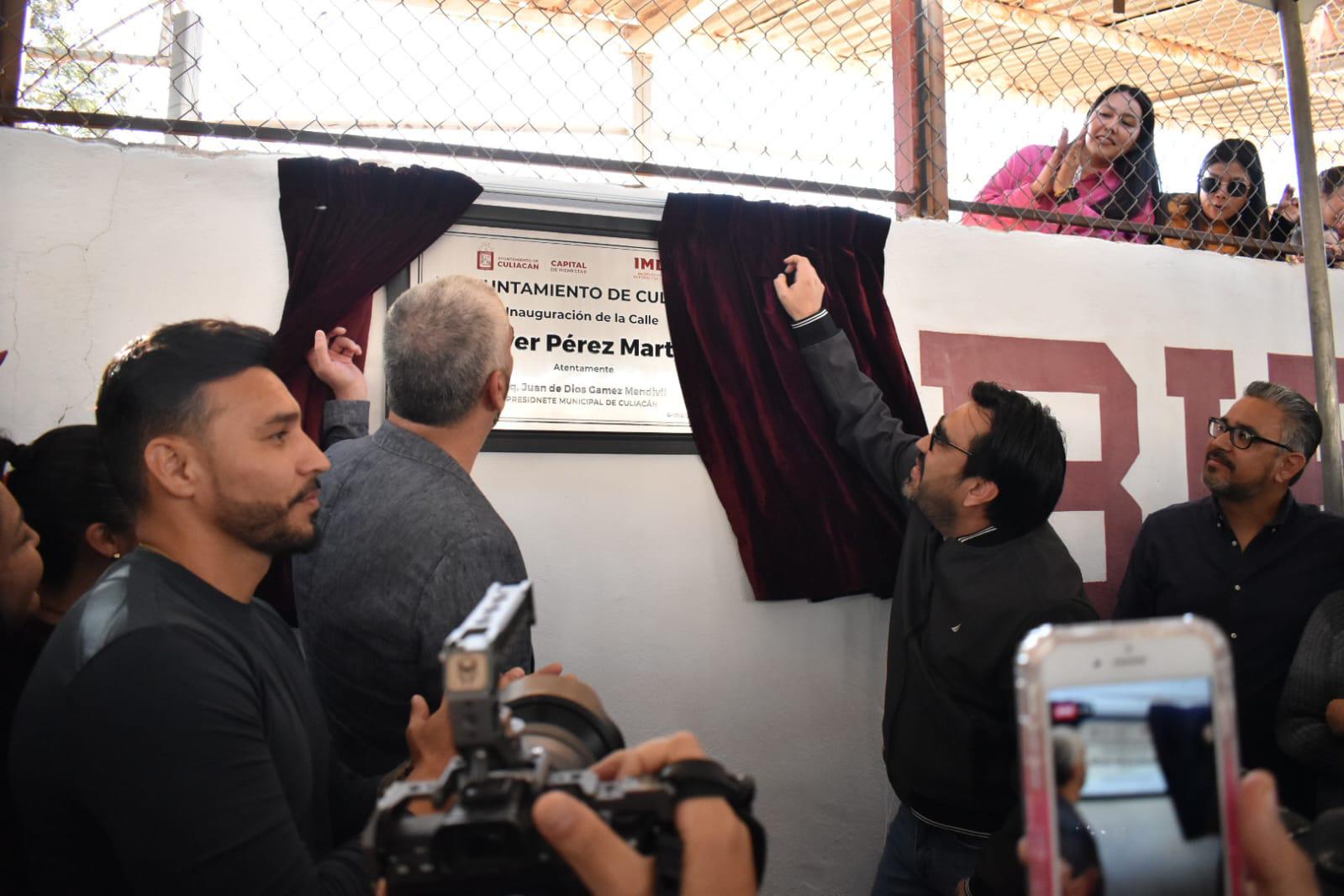 $!Culiacán nombra una calle en honor al ex pelotero Oliver Pérez