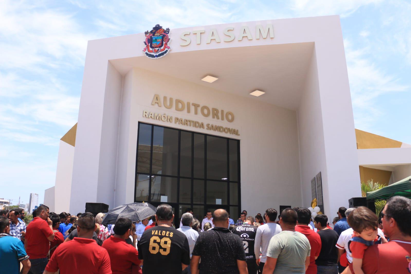 $!Estrena auditorio el STASAM sin informar inversión, a quién le costó y cómo se hizo del espacio