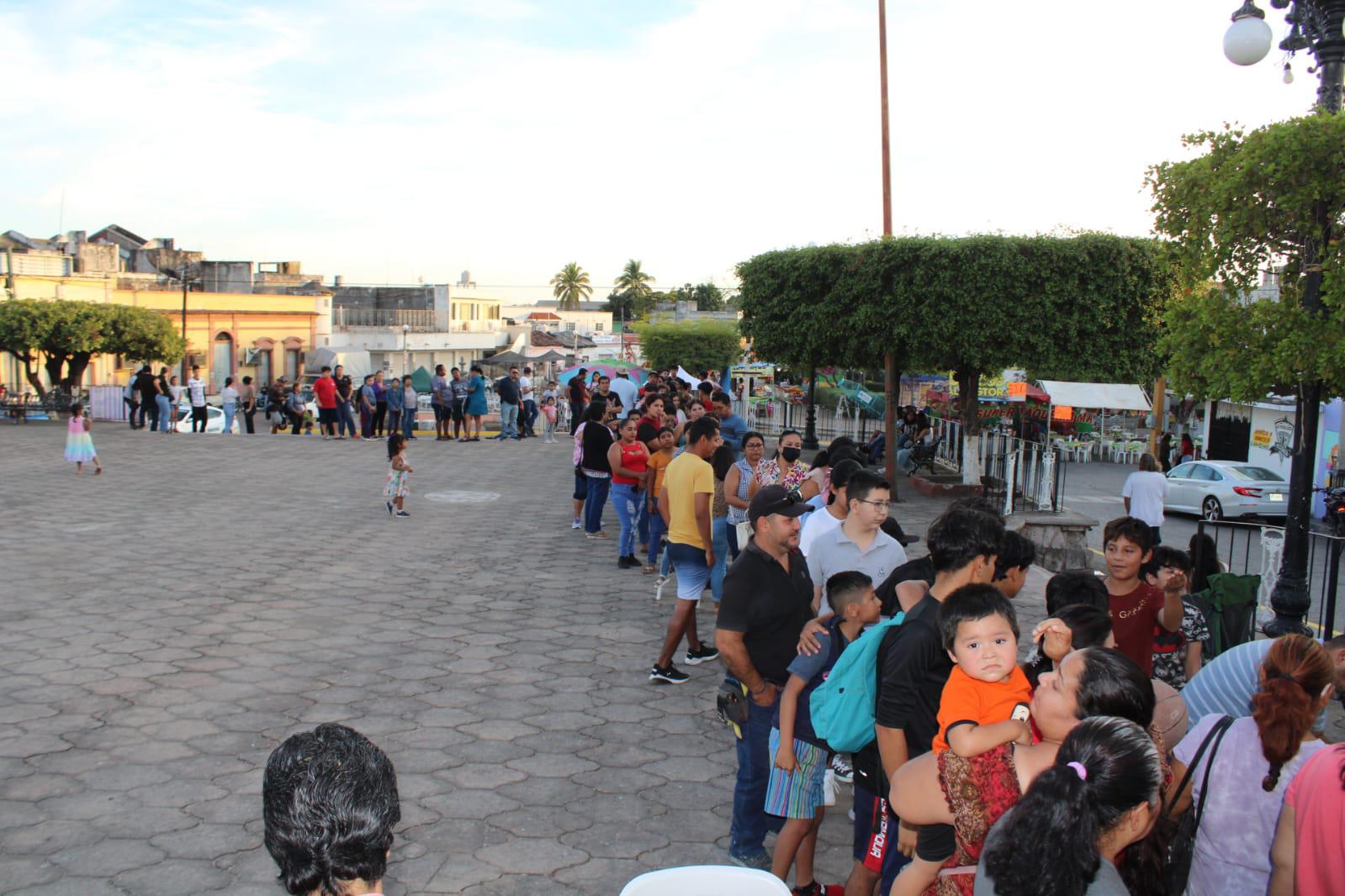 $!Anuncia Turismo que se entregarán 3 mil lentes para apreciar el eclipse de sol en Rosario