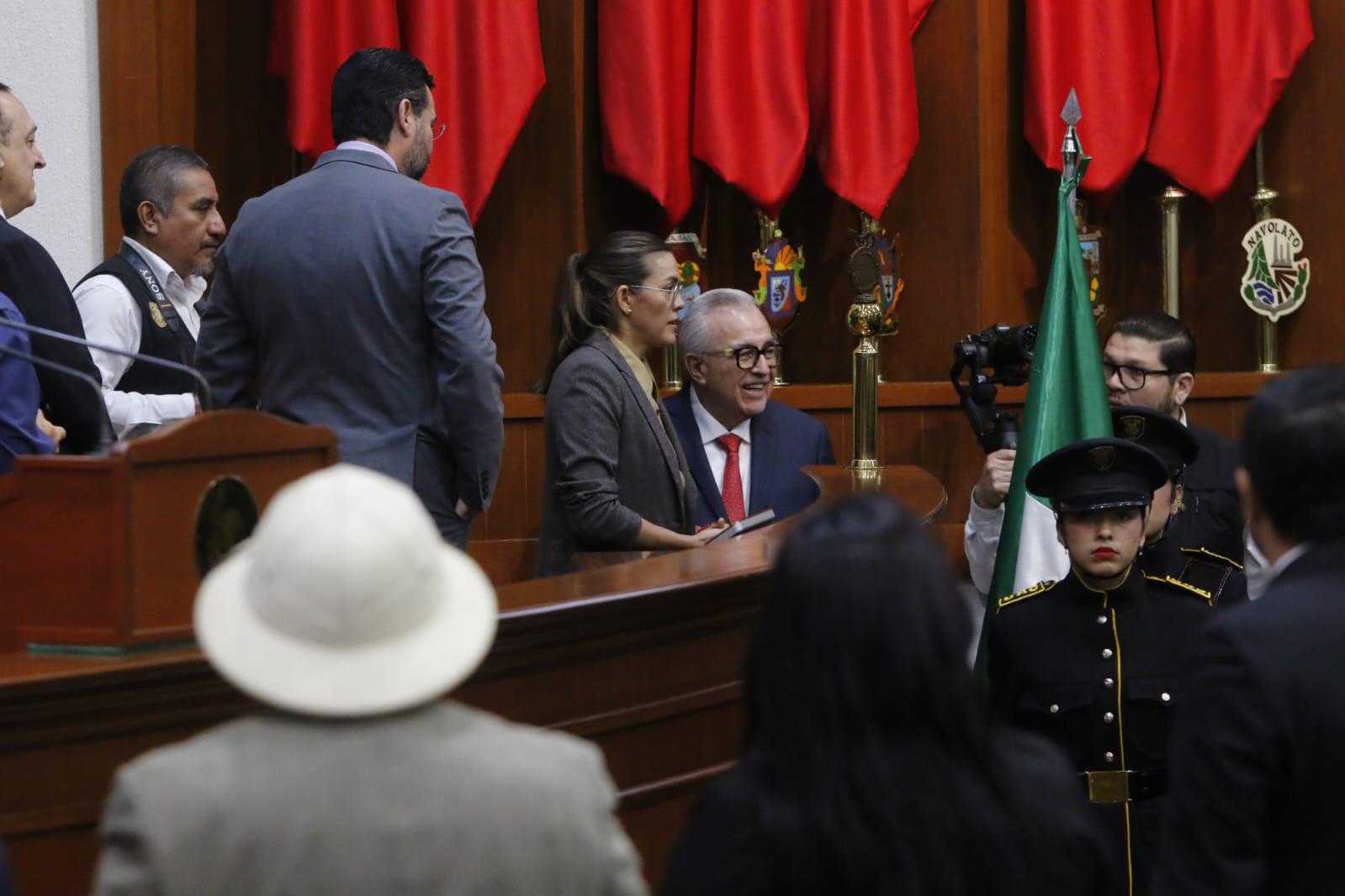 $!María del Rosario Espinoza ya es parte del Muro de Honor, en el Congreso de Sinaloa