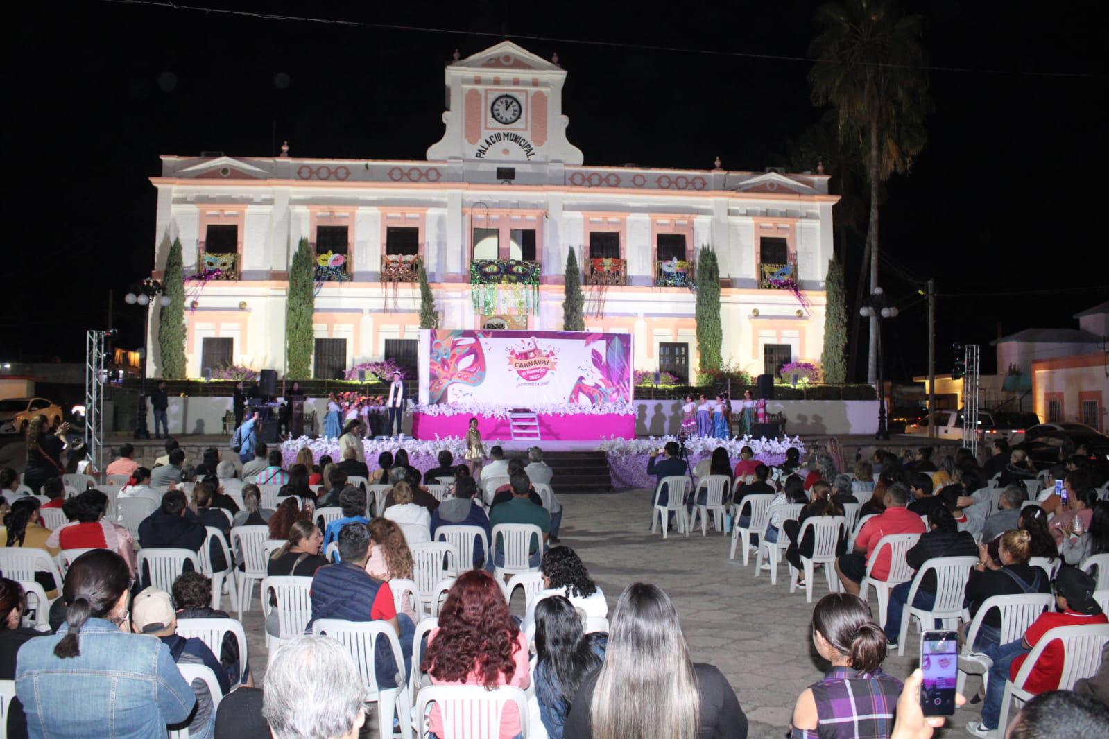$!Presentan a los nuevos soberanos del Carnaval Rosario 2025