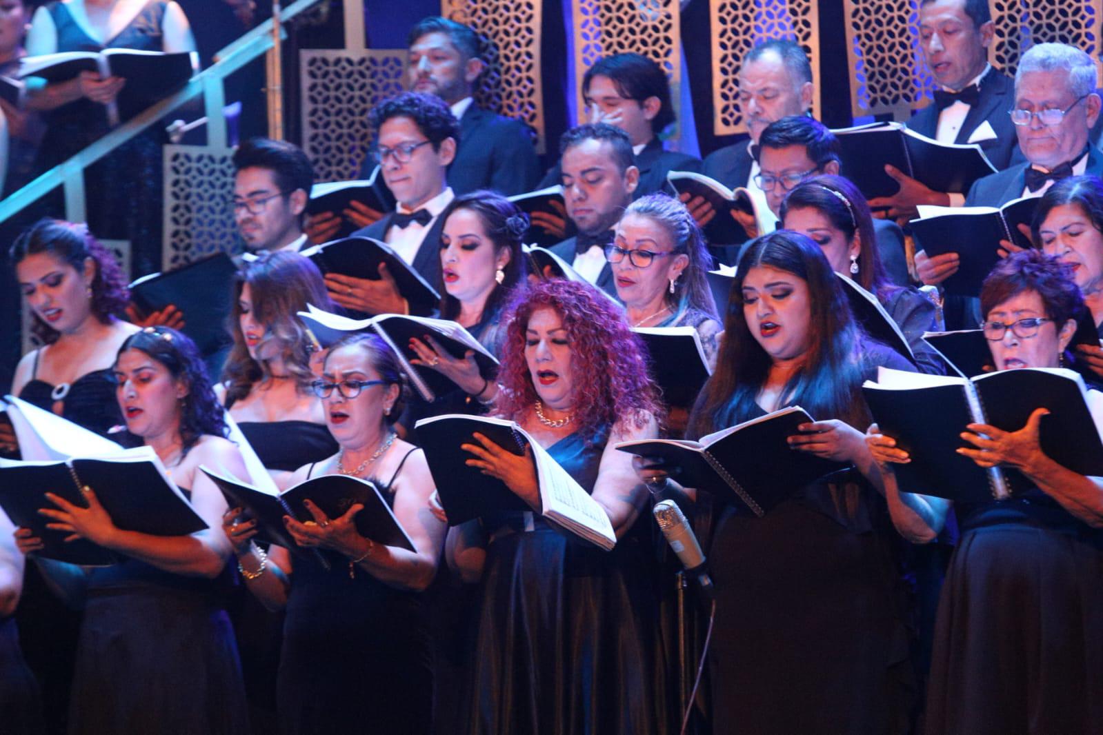 $!Celebra el Coro Ángela Peralta sus 30 años de fundación con un concierto de lujo