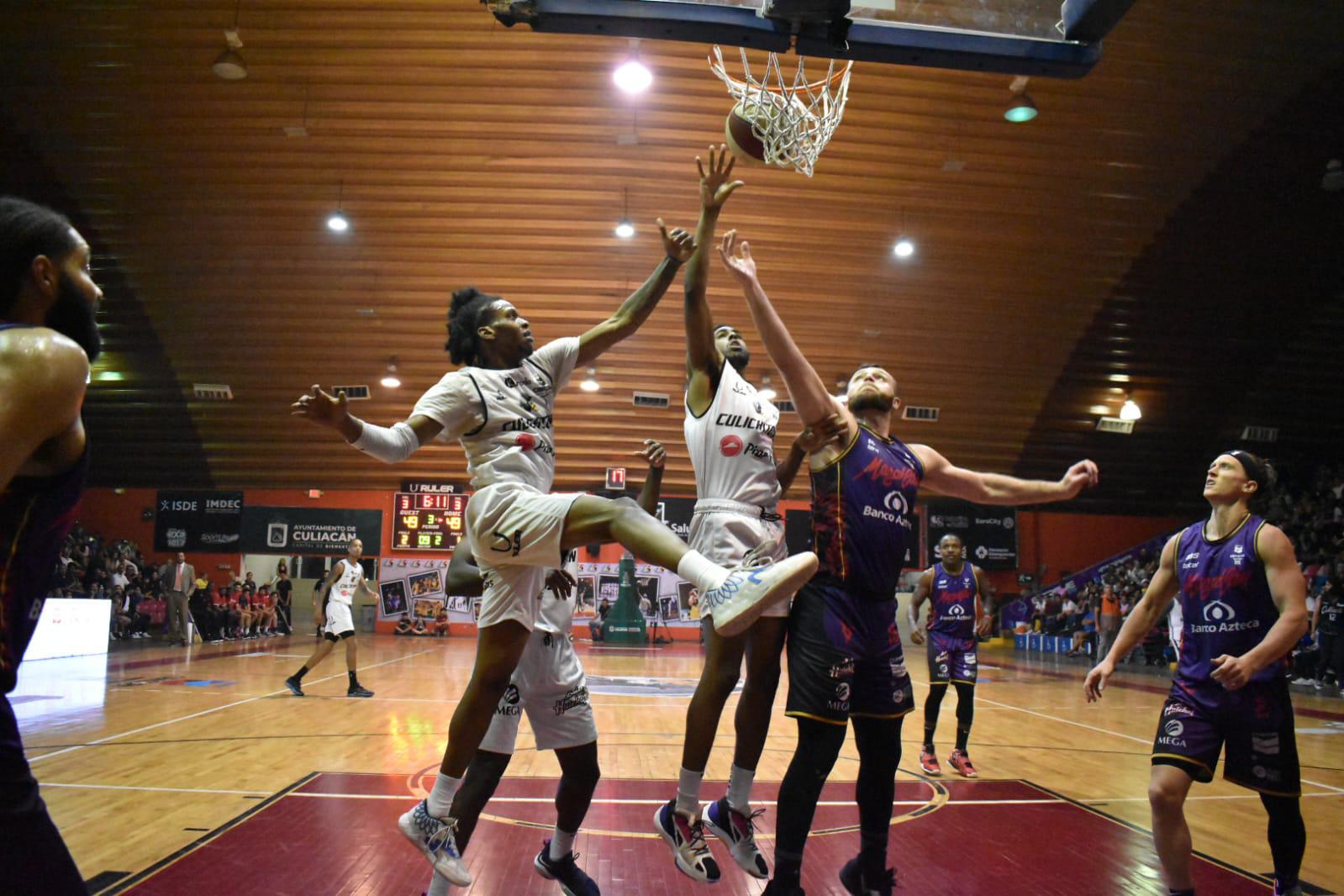 $!Venados Basketball rompe sequía de triunfos en Culiacán al doblegar a Caballeros