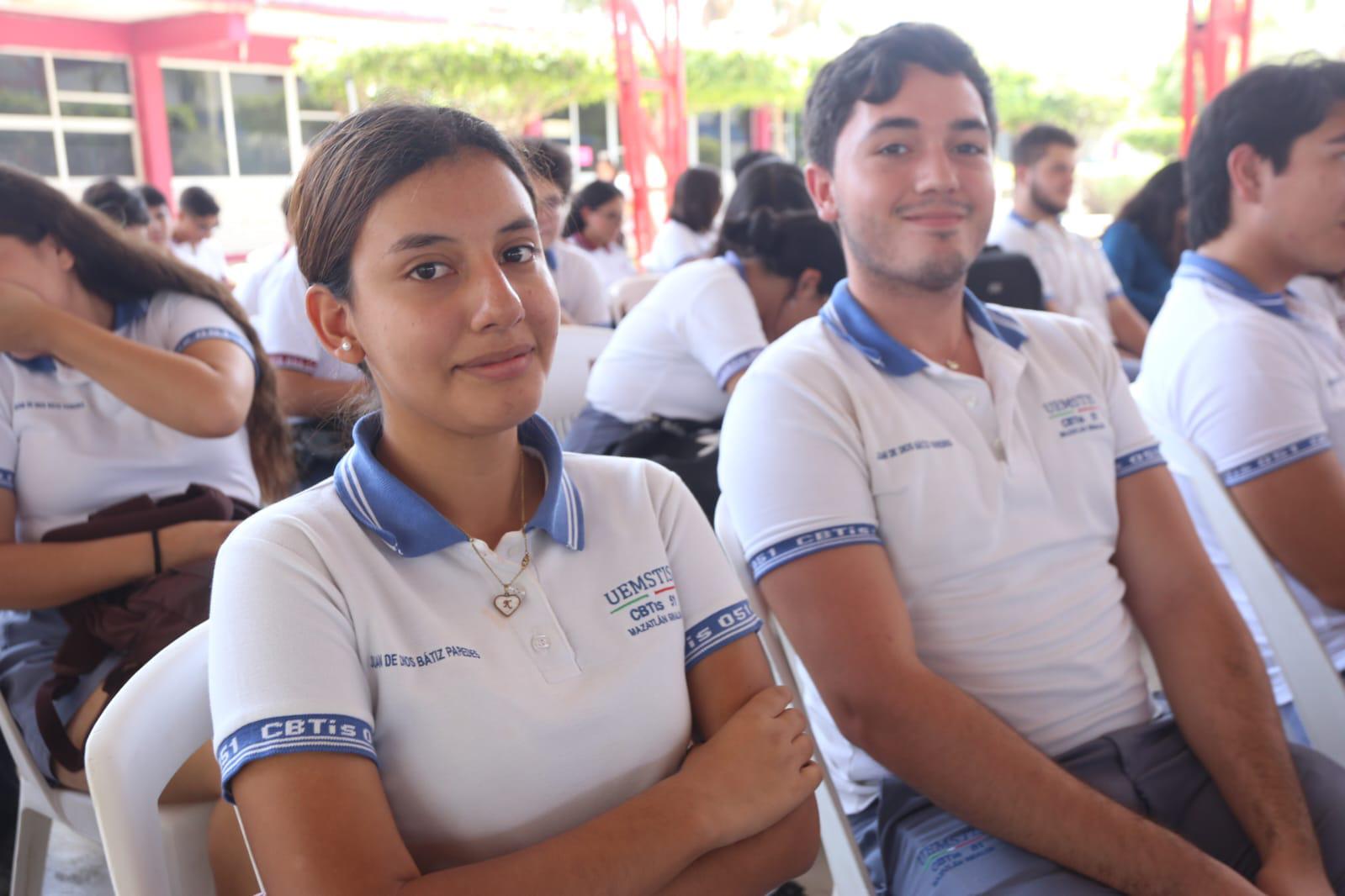 $!Paola y Alejandro Pérez.
