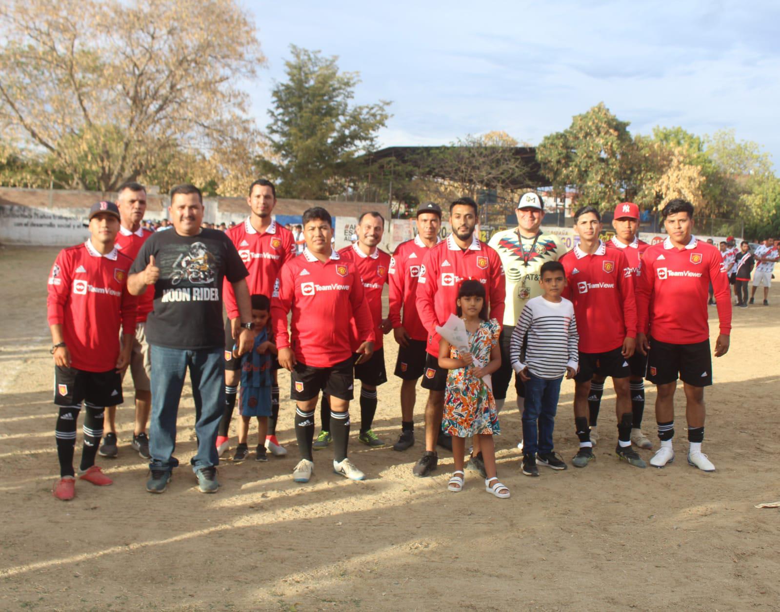 $!Ponen a rodar el balón en El Conchi