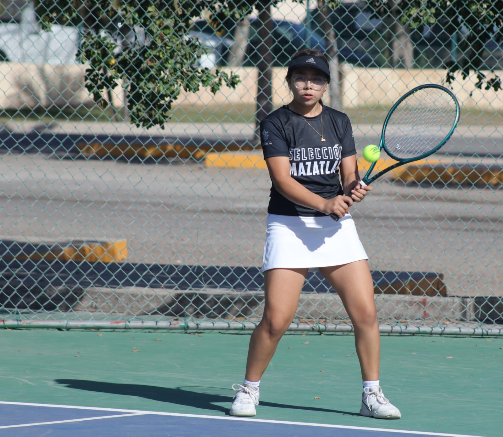 $!Gana Aurora Telles medalla de oro para Mazatlán en tenis