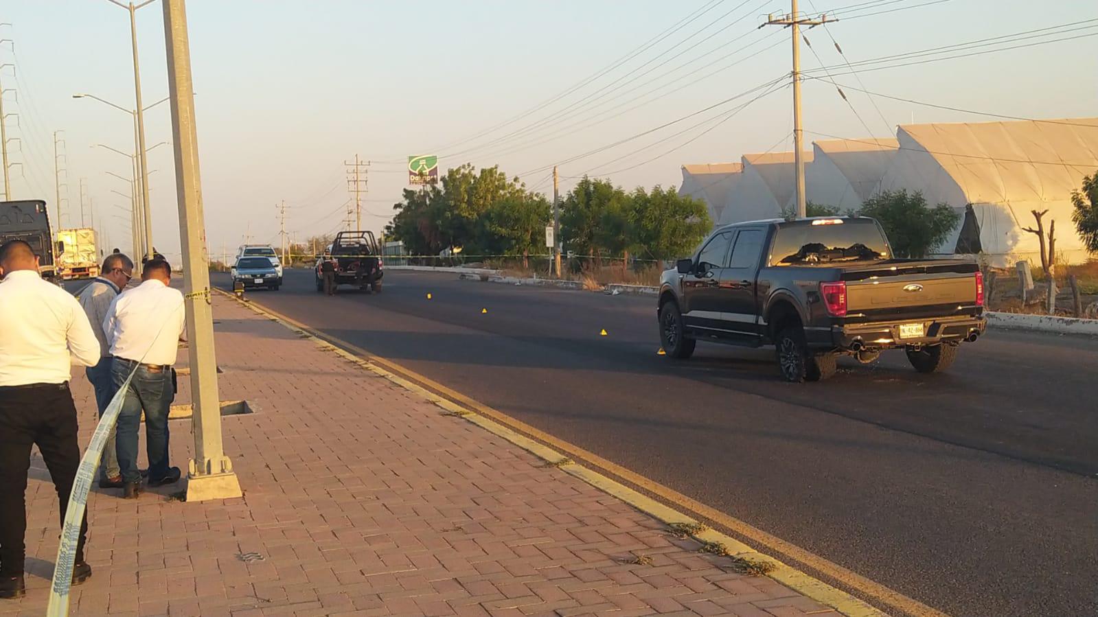 $!Enfrentamiento en salida norte de Culiacán deja un muerto