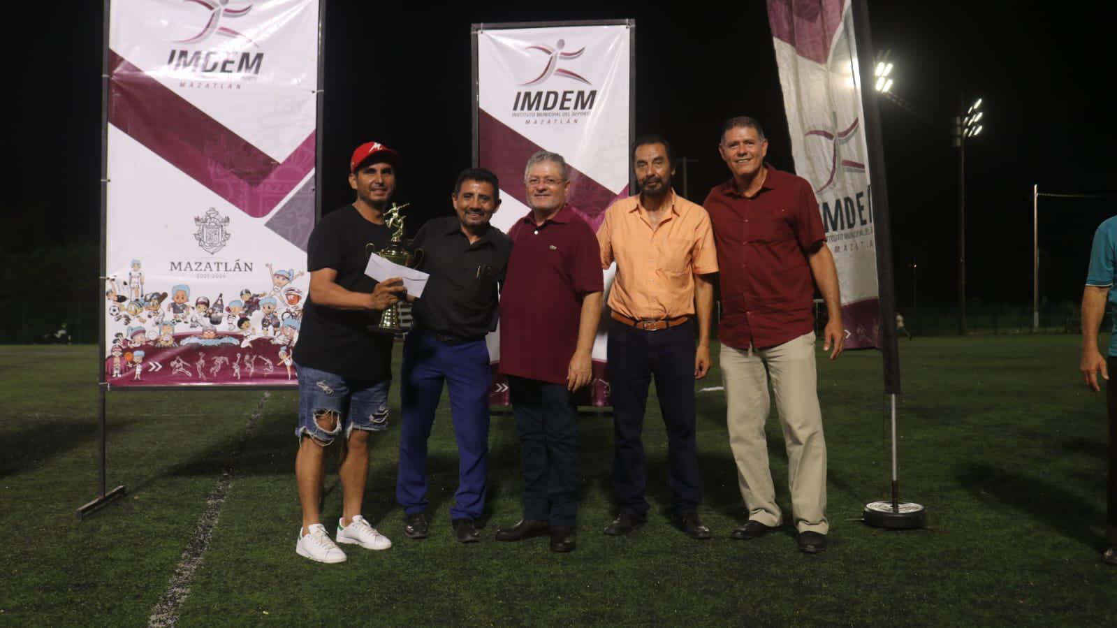 $!Tuna Supply conquista doblete en la Liga Máster Municipal