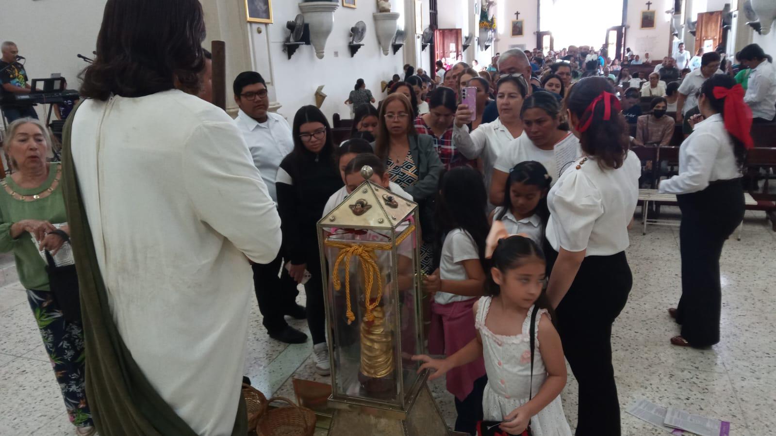 $!Reciben en Rosario las reliquias de San Judas Tadeo