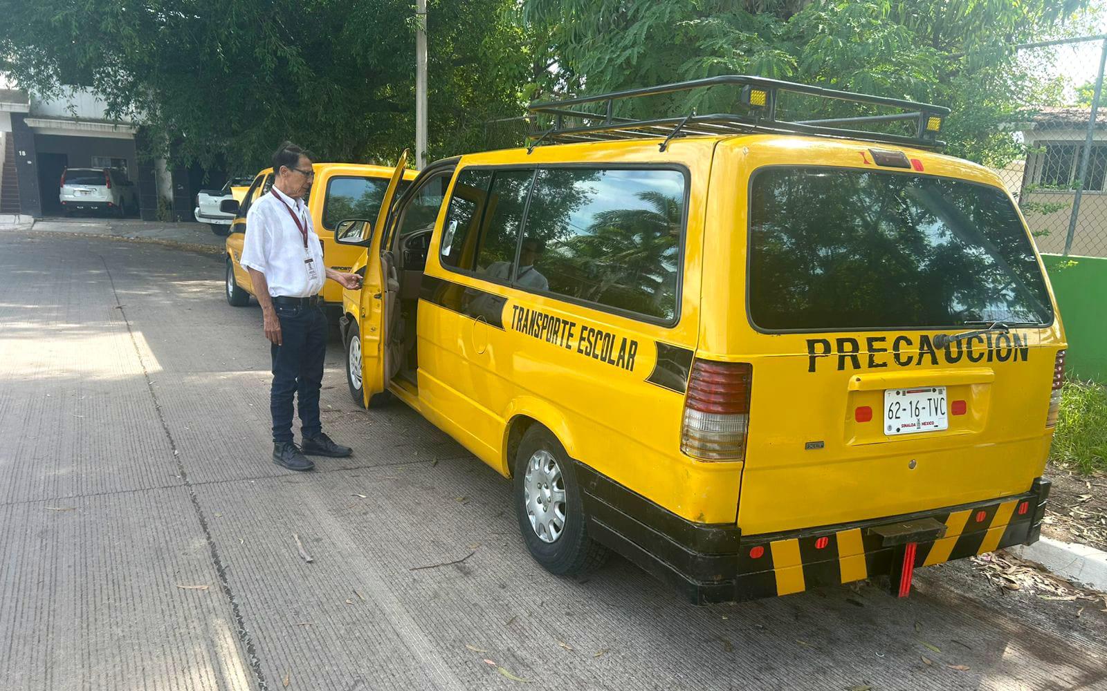 $!Revisan condiciones de transporte escolar previo al regreso a clases en Sinaloa