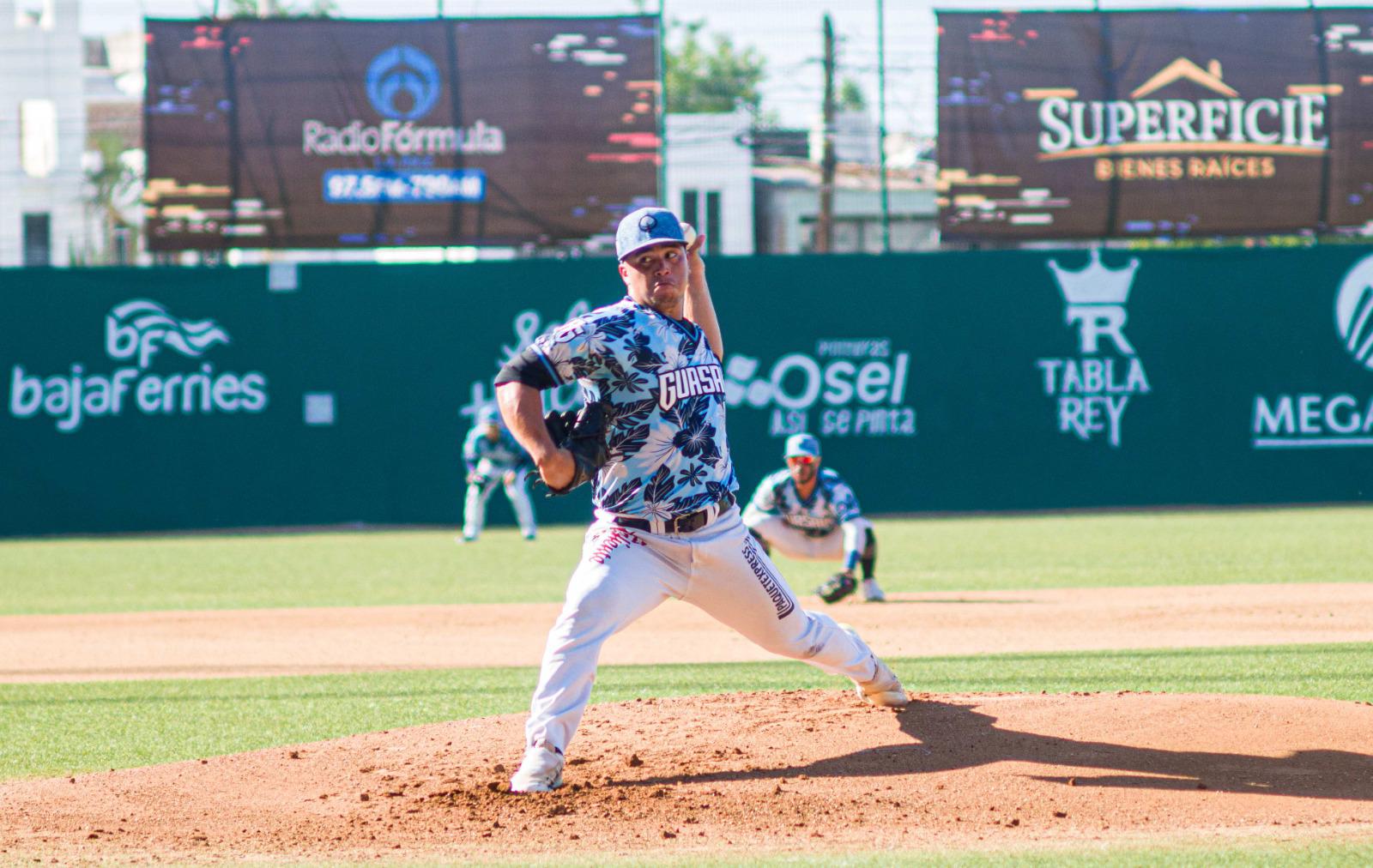 $!Algodoneros de Guasave hilvanan blanqueadas en el Baja Series