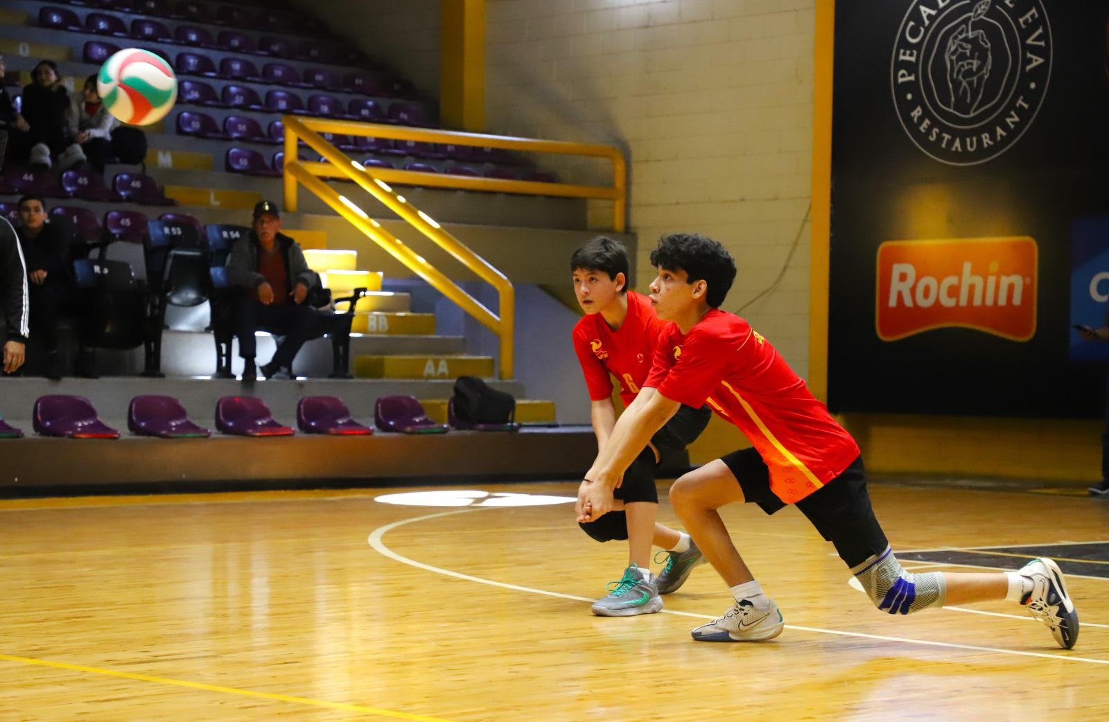 $!Rescata Angostura un pase para el Estatal en voleibol de sala
