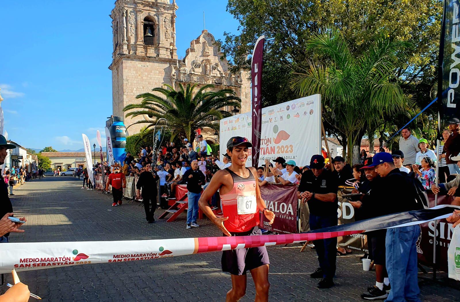 $!Kenia domina el Medio Maratón San Sebastián 2023