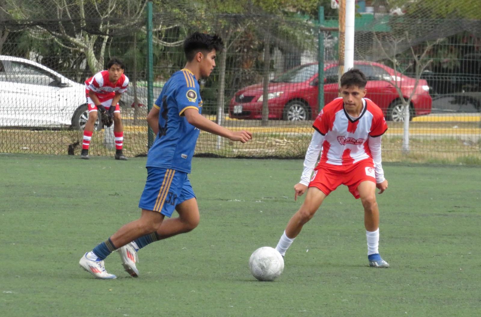 $!Buen inicio de Cbtis 51 y Cobaes 35 en la Copa Estudiantil