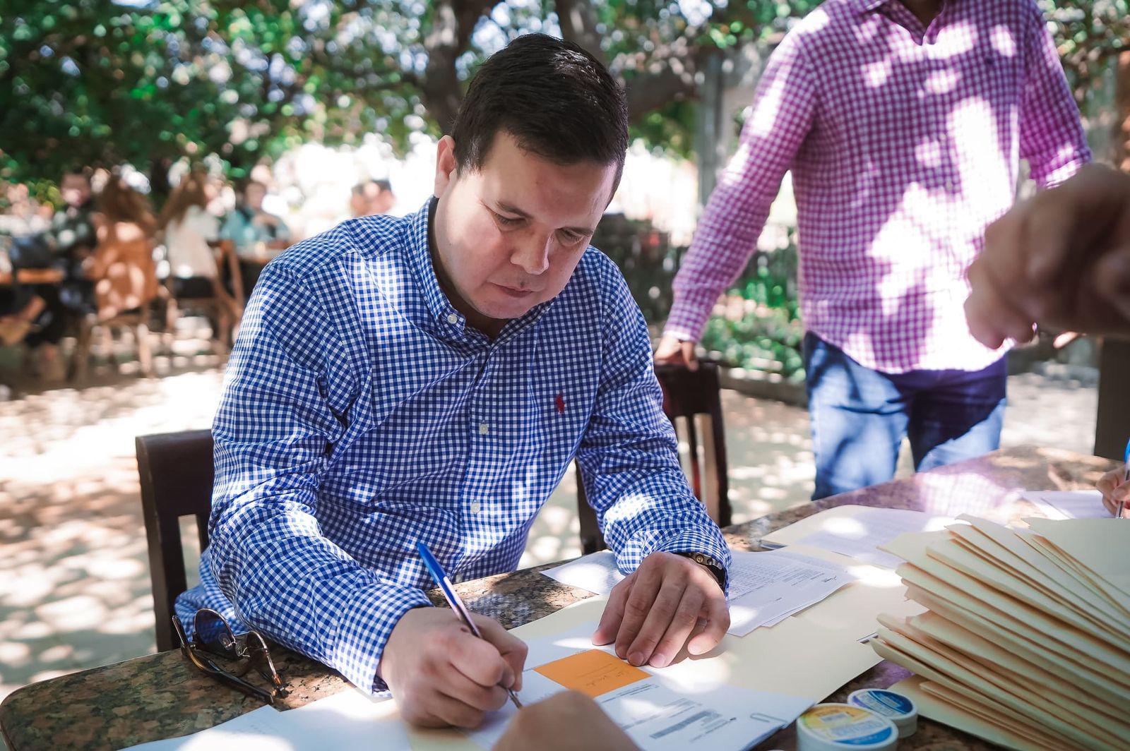 $!Secretaría de Economía trabaja para apoyar en reactivación de vida nocturna en Mazatlán: Velarde