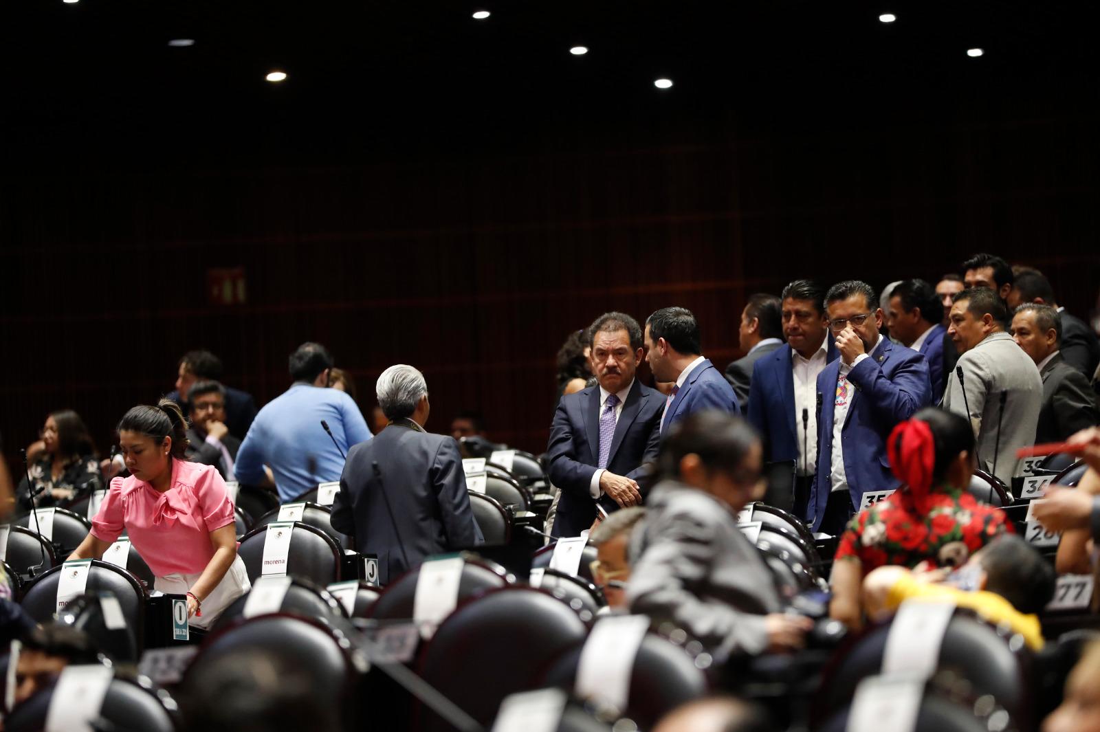 $!Suspenden discusión sobre Fondo de Pensiones del Bienestar por cambios en dictamen; ‘error humano’: Mier