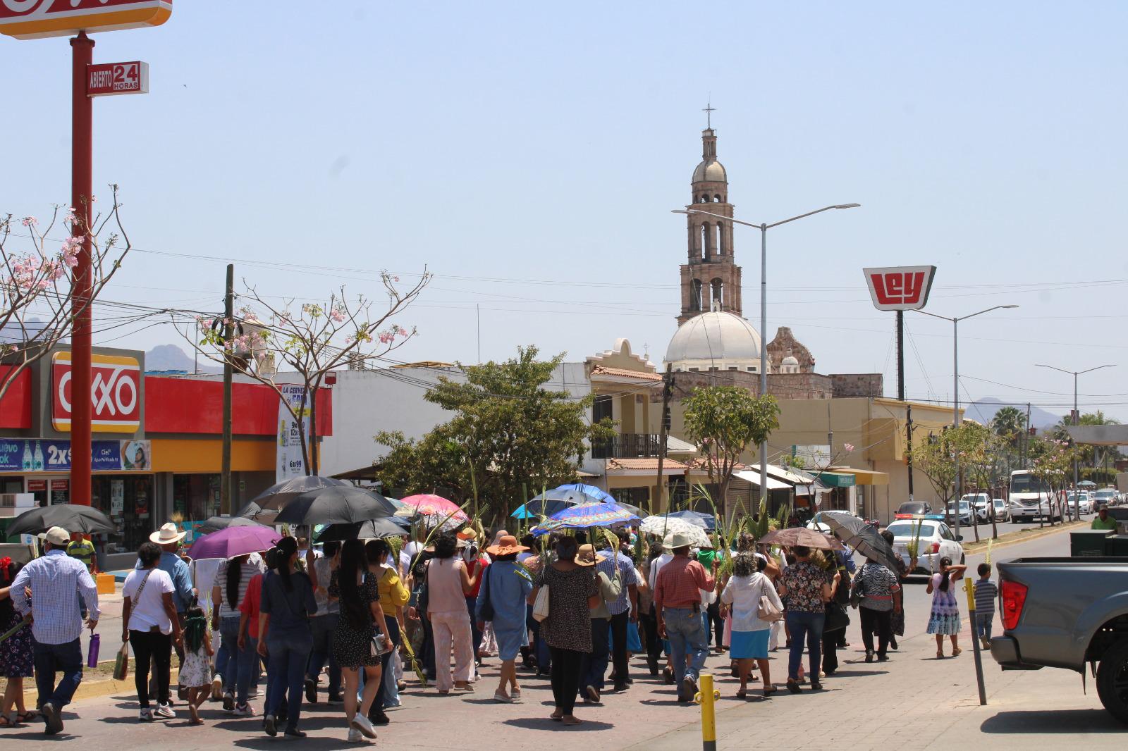 $!Párroco de El Rosario llama a fieles en Domingo de Ramos a vivir ‘santamente’ esta Semana Santa