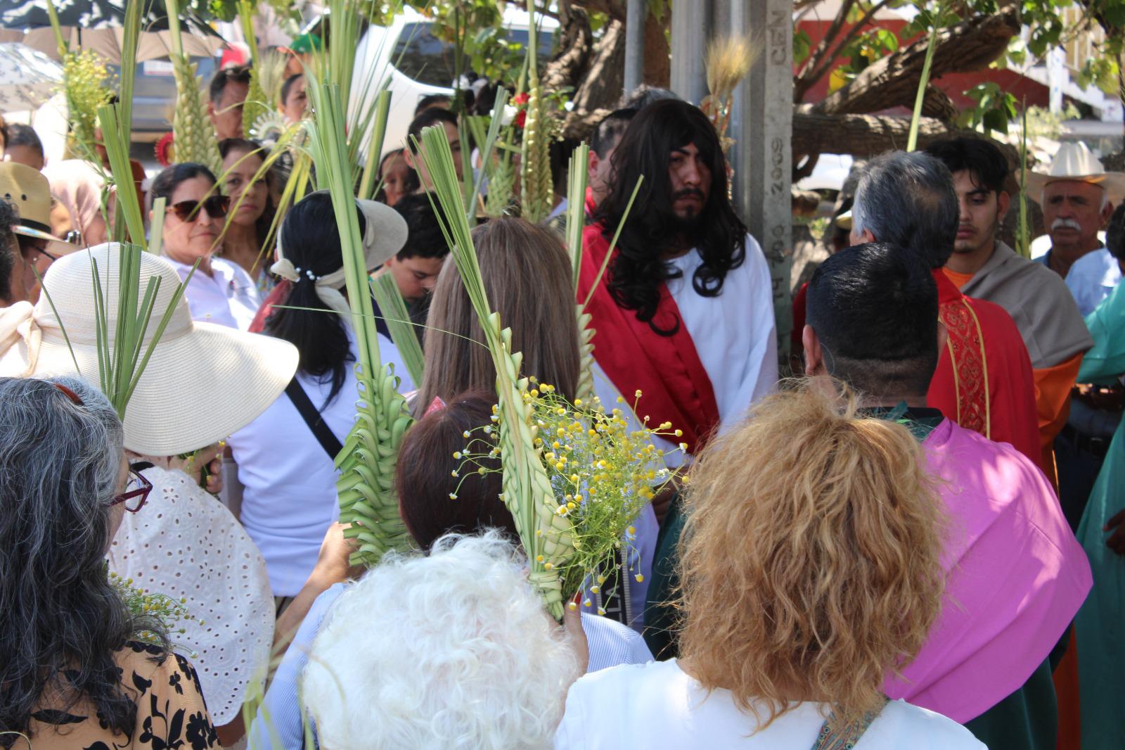 $!Párroco de El Rosario llama a fieles en Domingo de Ramos a vivir ‘santamente’ esta Semana Santa