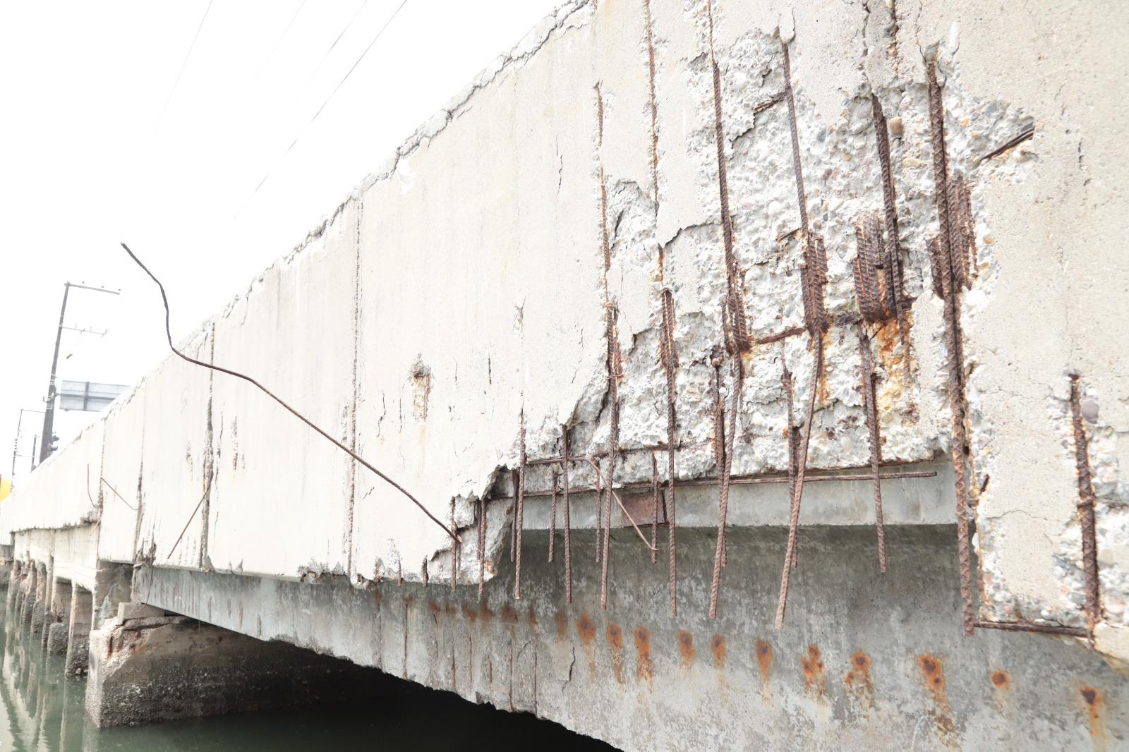 $!Causa alerta deterioro en el puente Juárez de Mazatlán