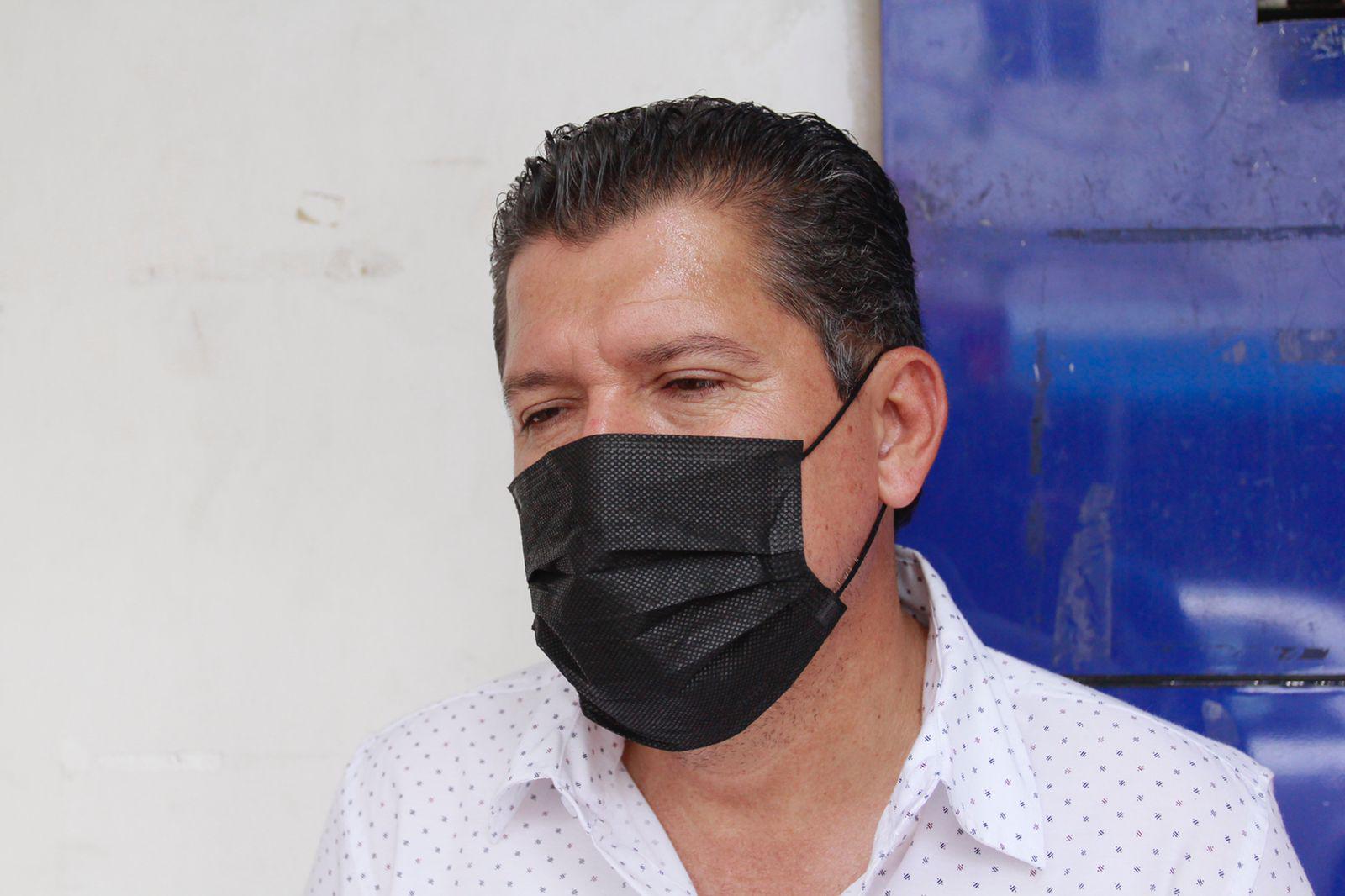 $!Por fallas en el suministro de energía, comerciantes del Centro de Culiacán dicen que demandarán a CFE