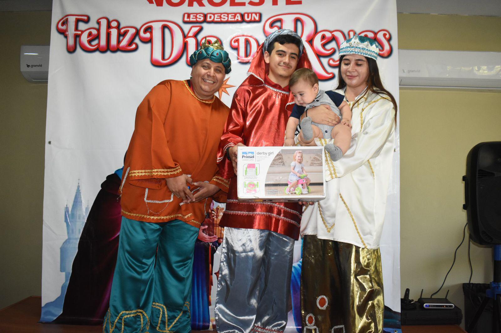 $!Llegan los Reyes Magos de Datemex a Culiacán y transforman la ilusión de los pequeños en alegría