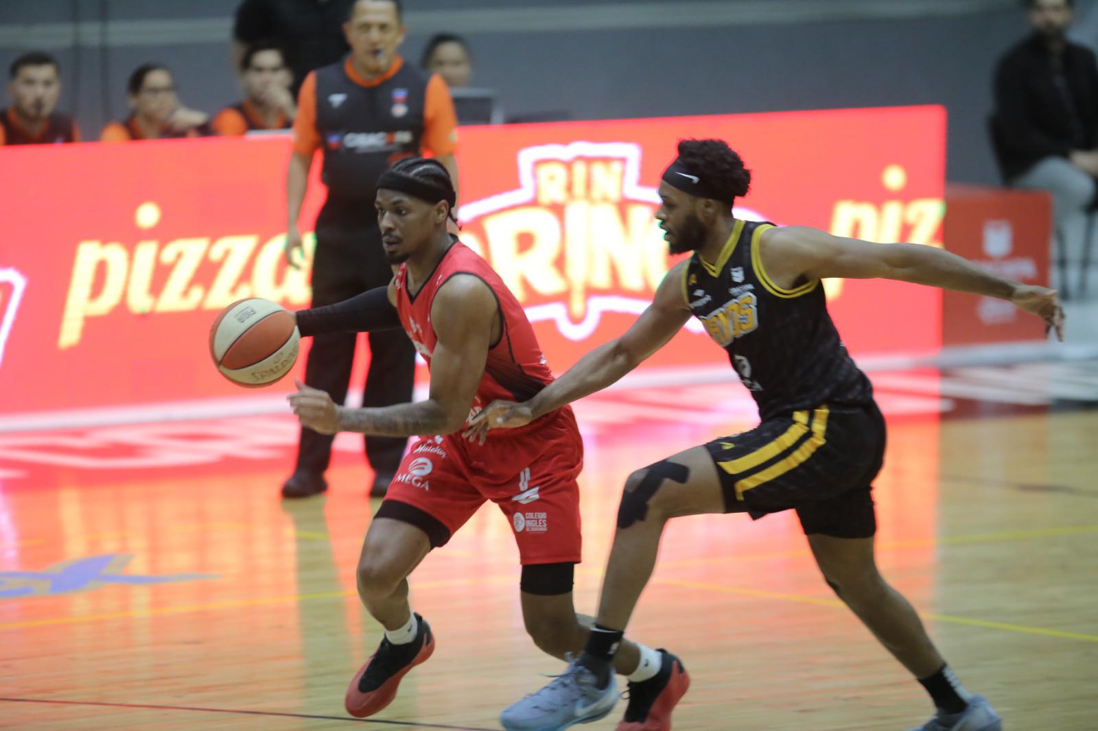 $!Venados Basketball gana su primera serie de la temporada
