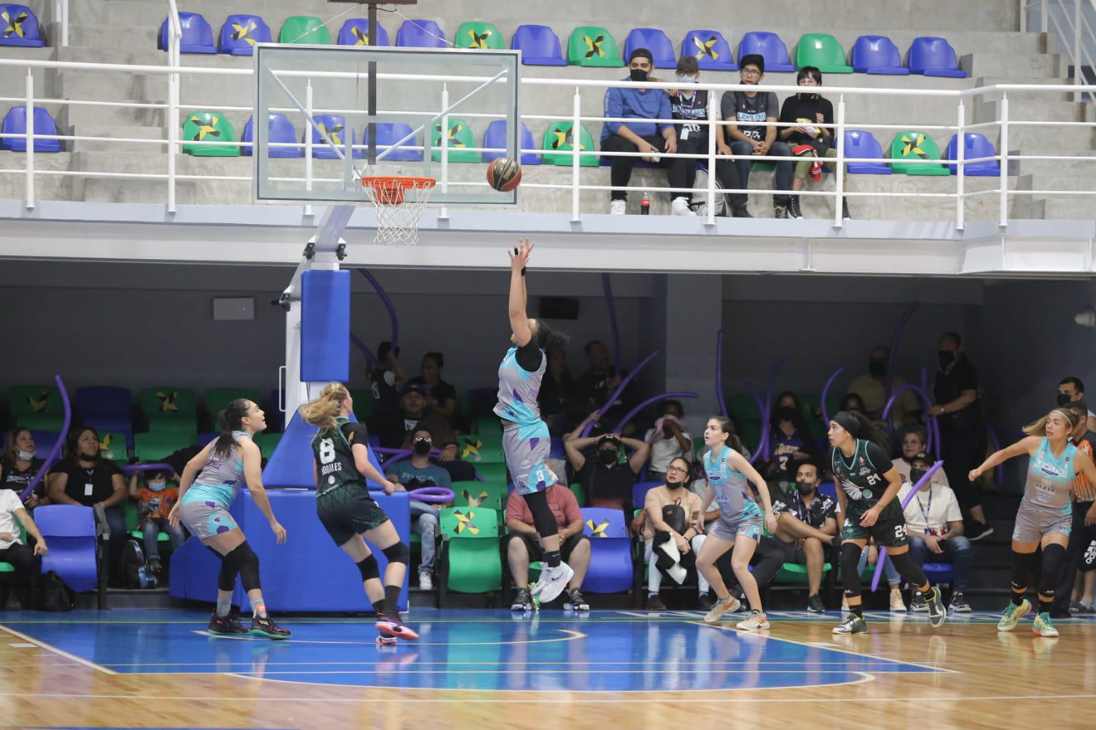$!Las Plebes Basketball cobran desquite de su debut desafortunado en casa