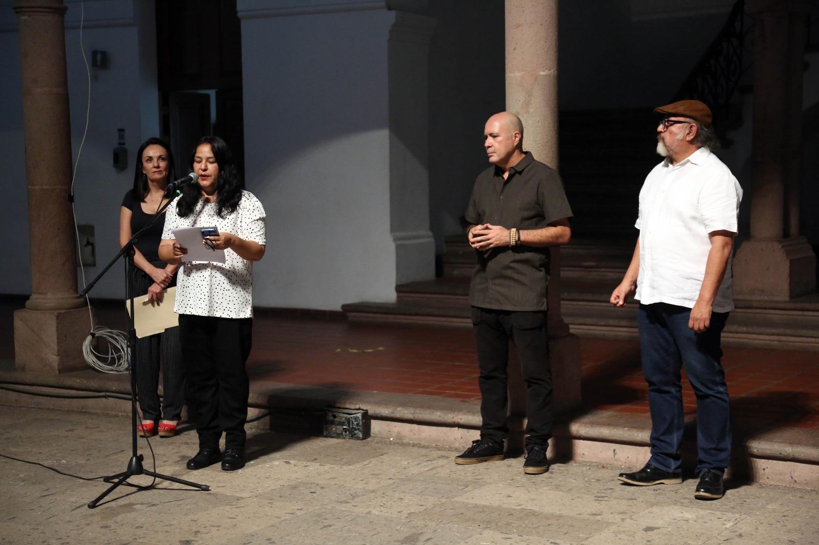 $!Inna Álvarez, jefa del Masin, da la bienvenida.