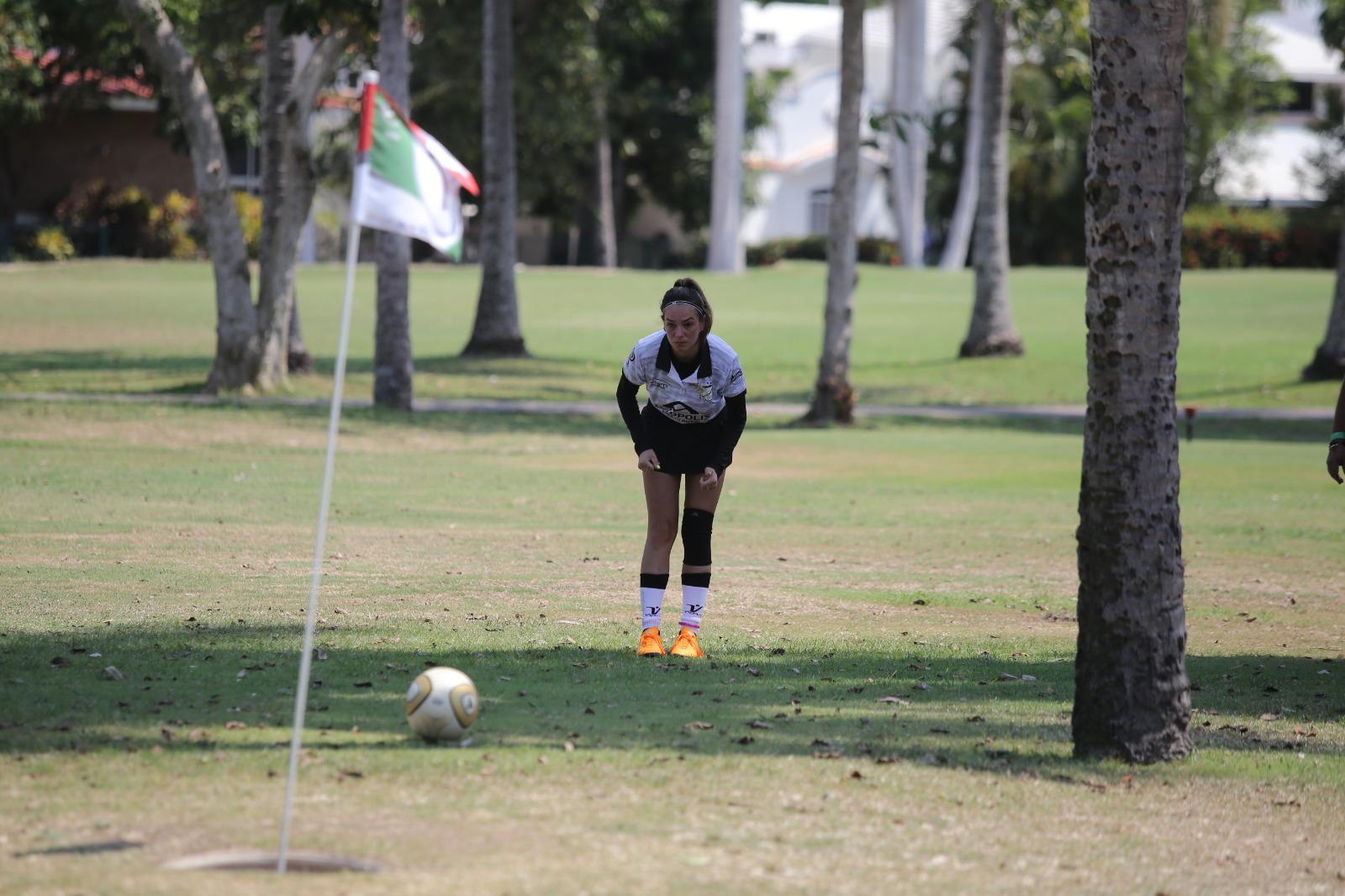 $!Cumplen jugadores con primera ronda en Footgolf Mazatlán Open