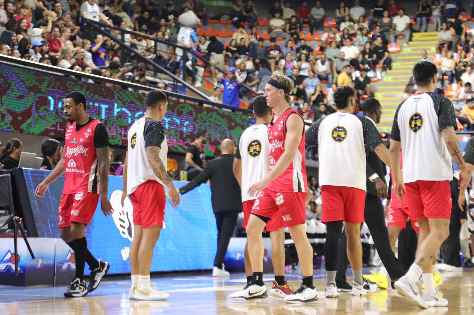 $!Venados Basketball deja ir el triunfo en el último periodo ante Astros de Jalisco