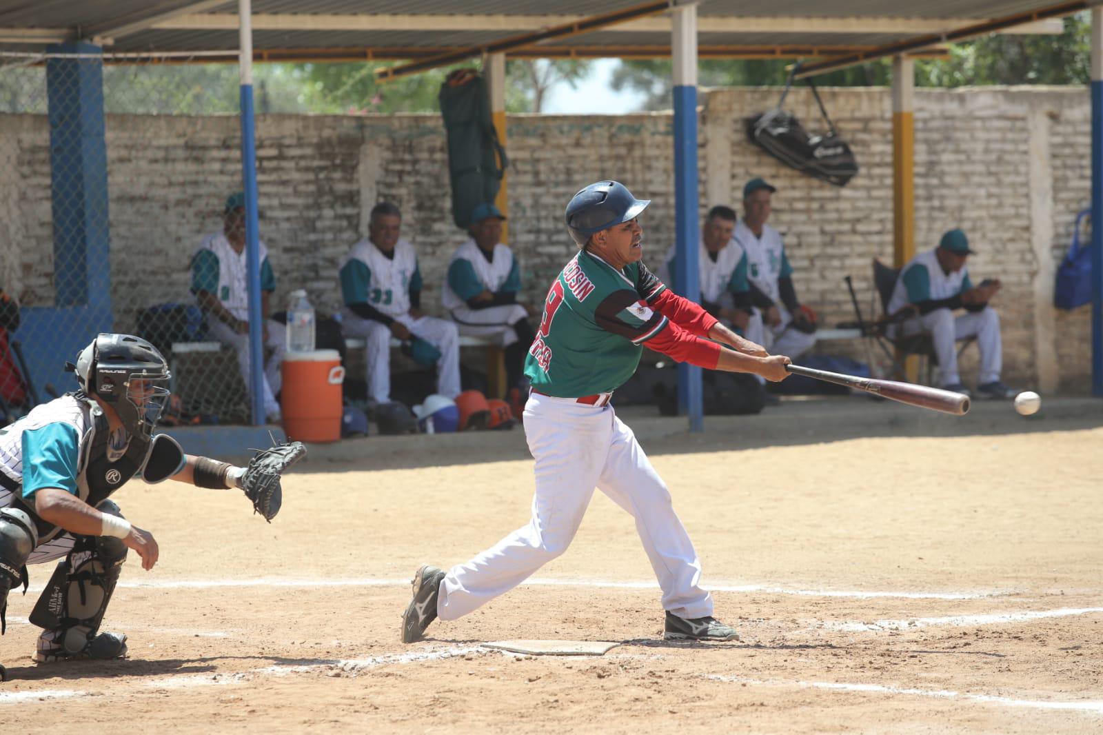 $!Novena sinaloense de Águilas Sembacosin se corona en Nacional de Beisbol