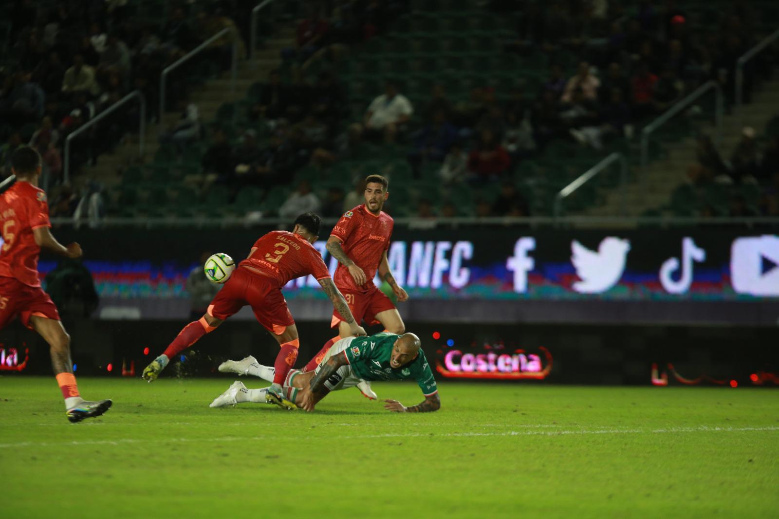 $!Mazatlán FC no levanta cabeza al volver a perder en casa