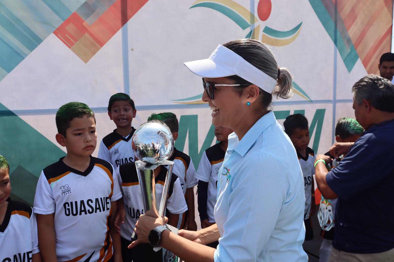 $!Ahome Municipal se corona en el Estatal de Futbol Categoría Chupones